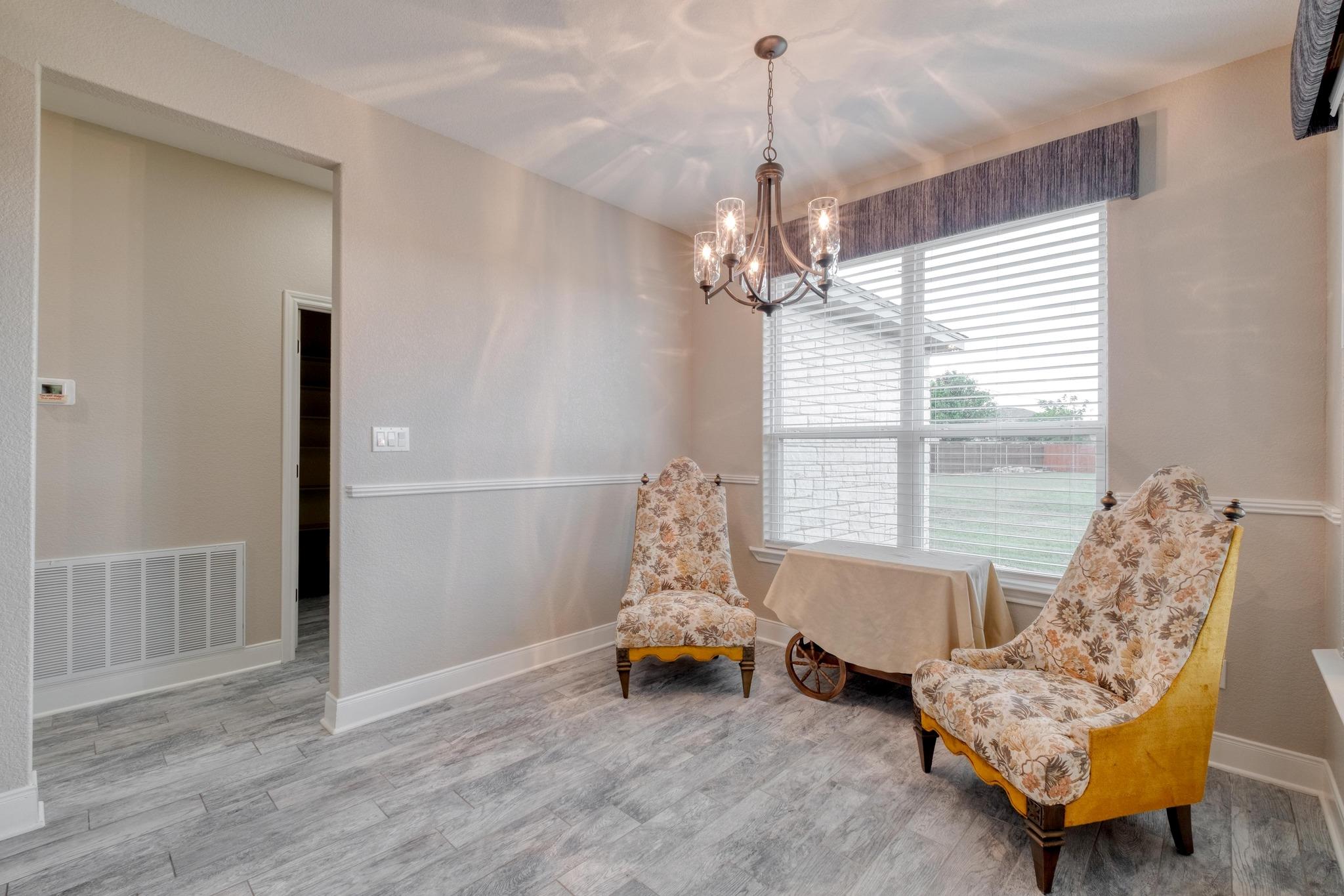 9812 Southshore Dr, Salado, TX 76571