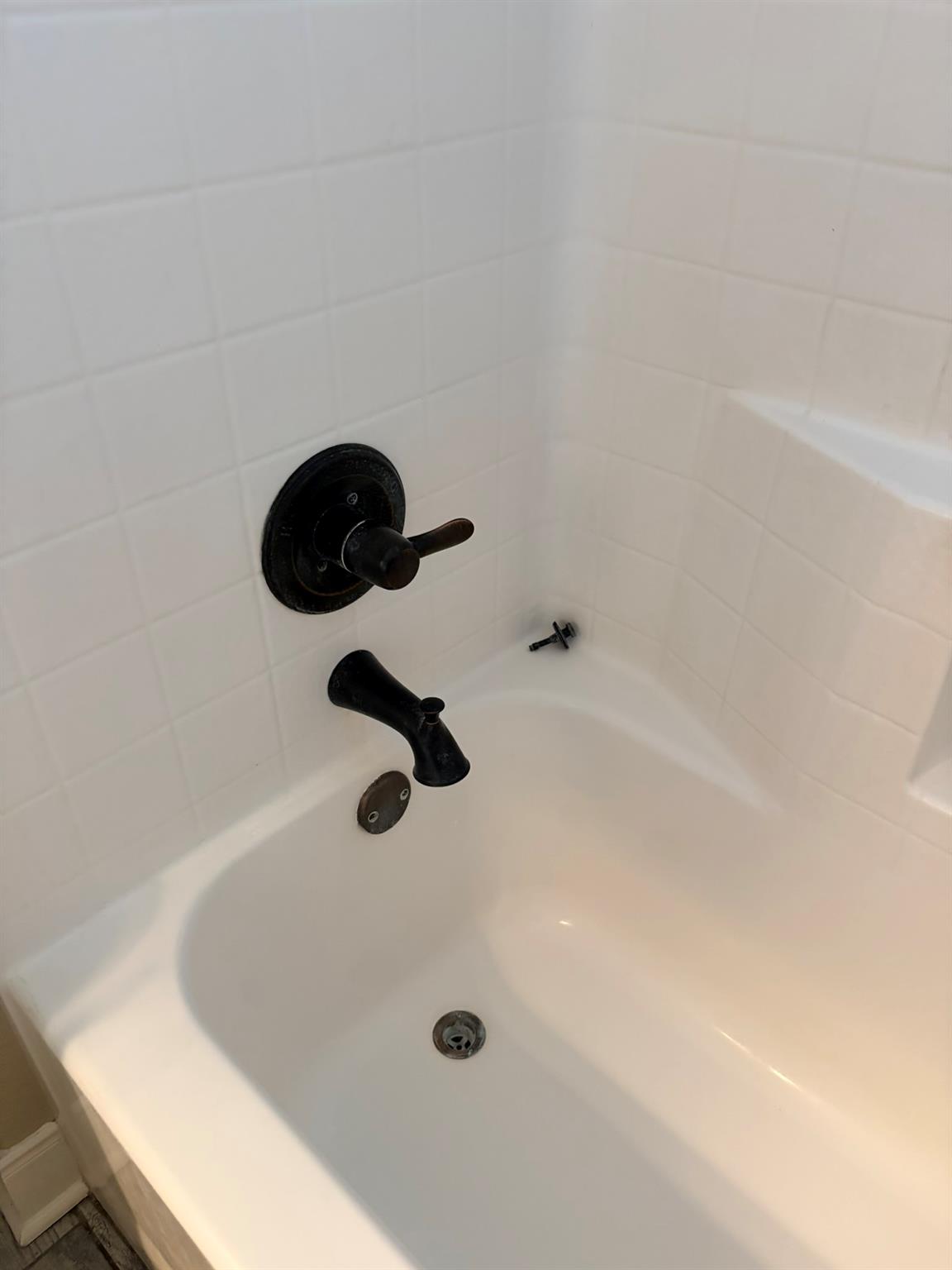 9812 Southshore Dr, Salado, TX 76571