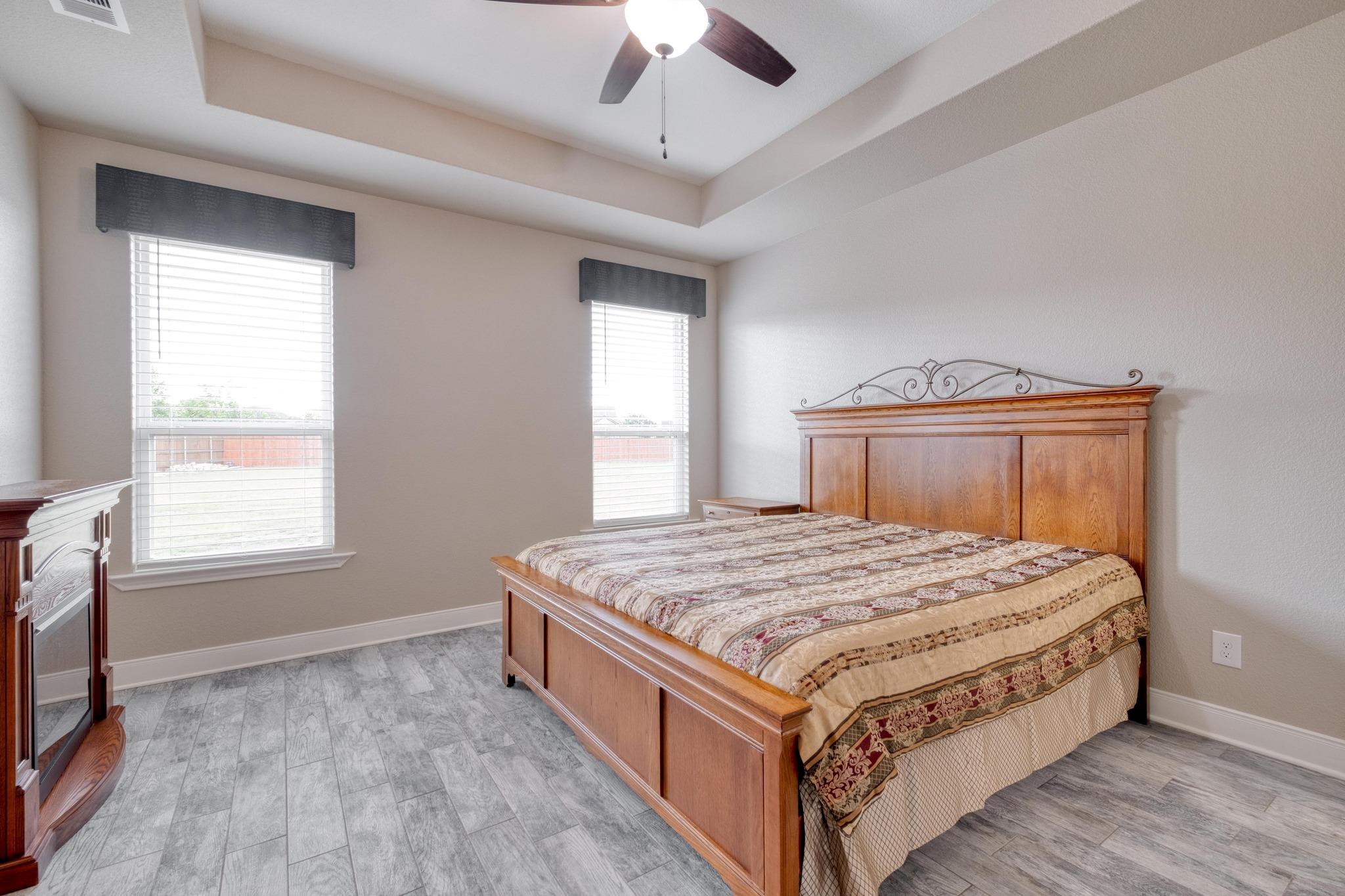 9812 Southshore Dr, Salado, TX 76571