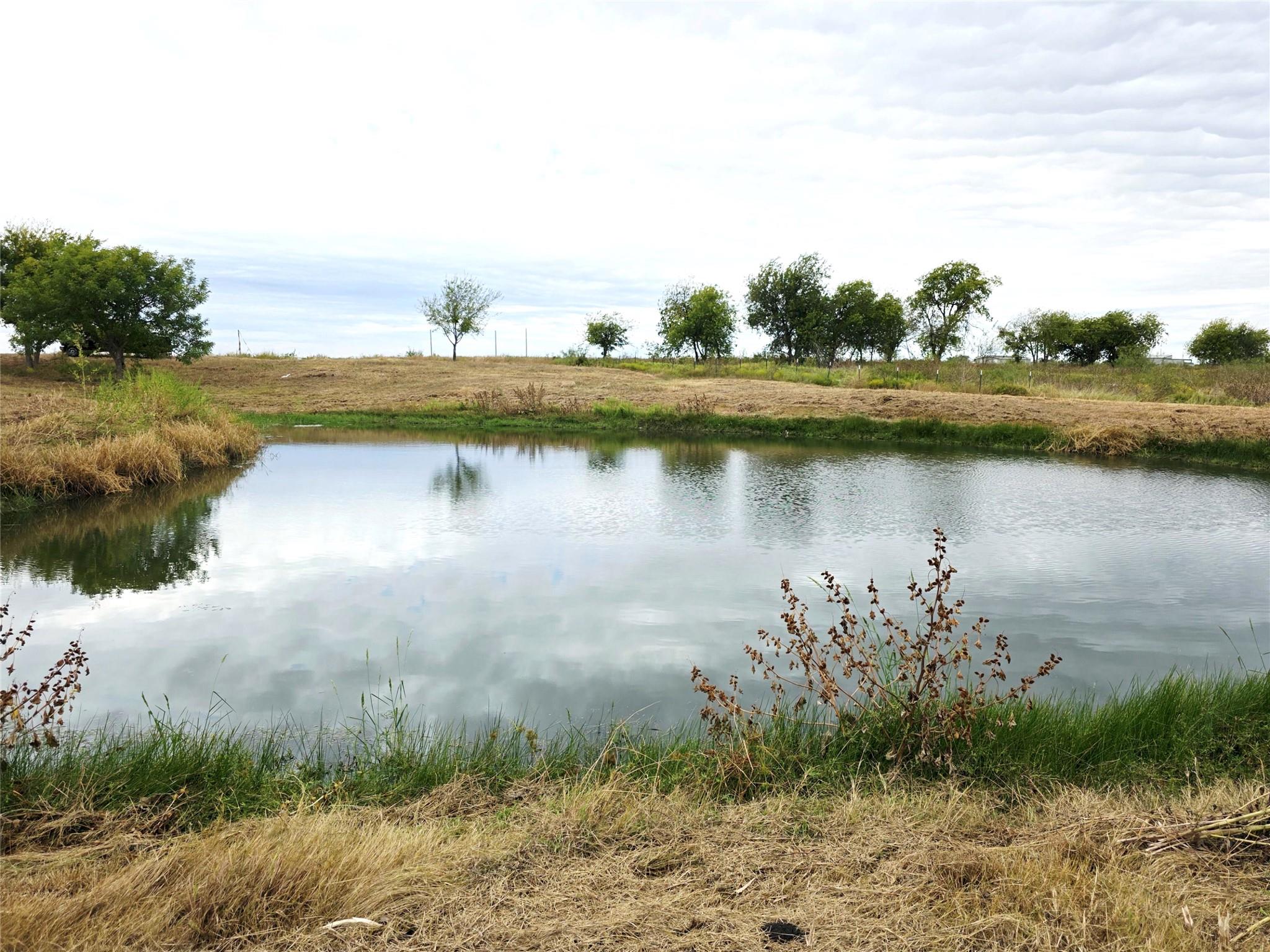 515 County Road 423 Rd # Lot 27, Taylor, TX 76574