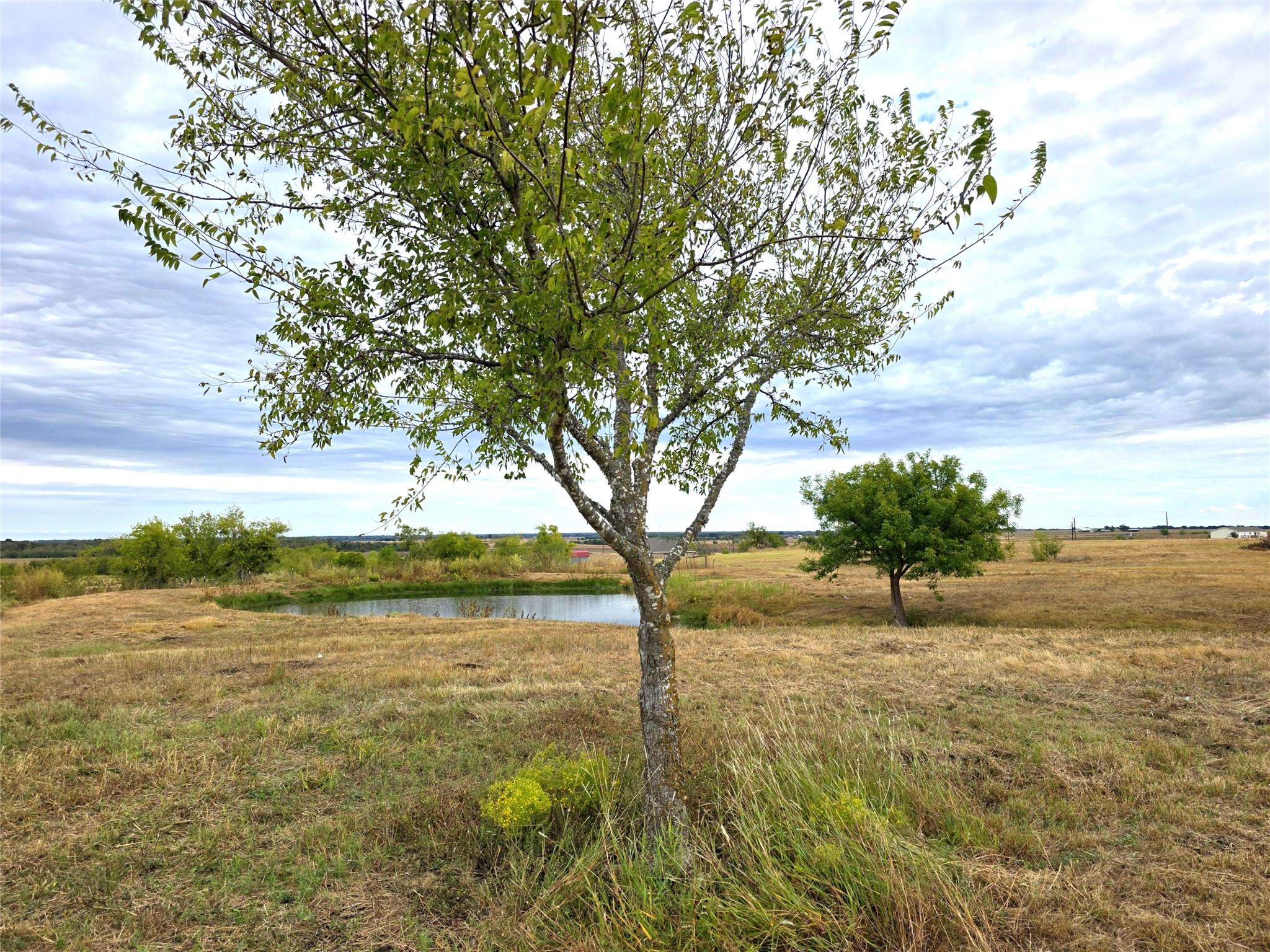 515 County Road 423 Rd # Lot 27, Taylor, TX 76574