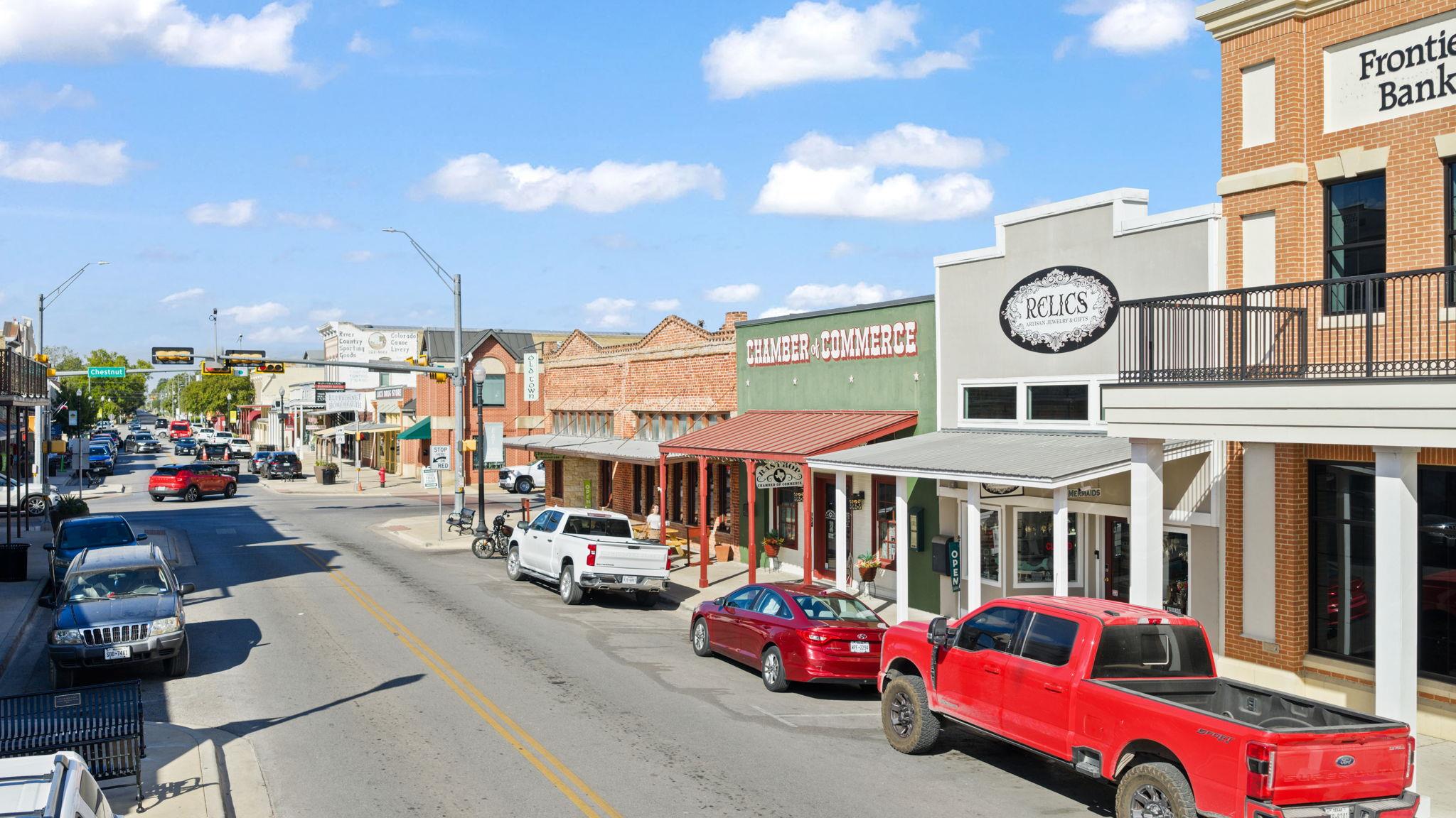 925 Main St, Bastrop, TX 78602