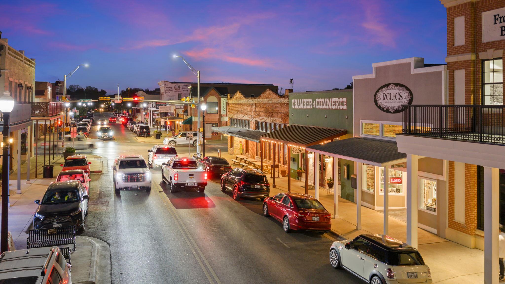 925 Main St, Bastrop, TX 78602