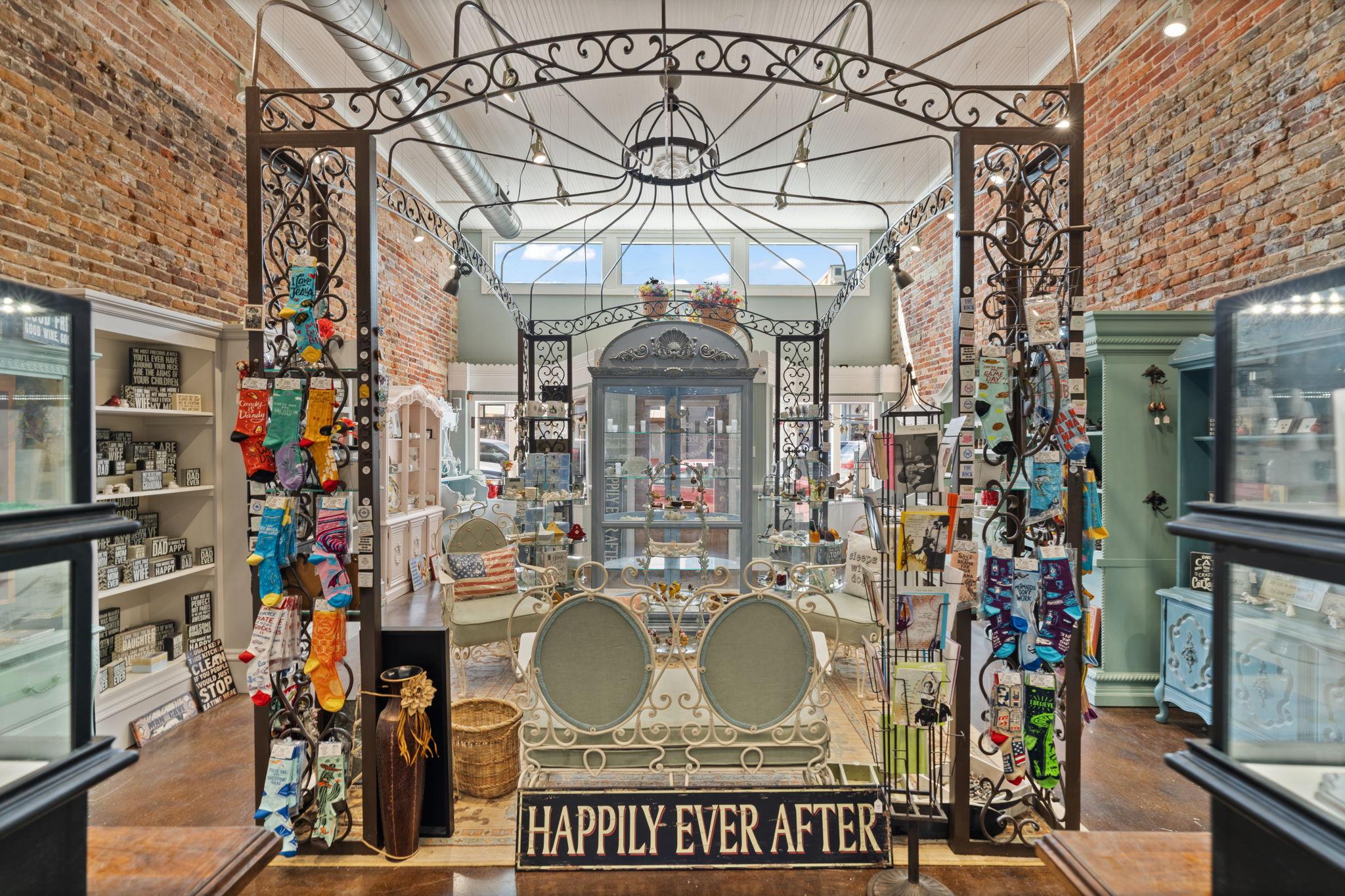 925 Main St, Bastrop, TX 78602