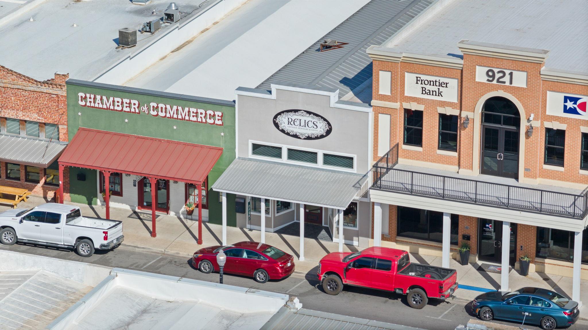 925 Main St, Bastrop, TX 78602