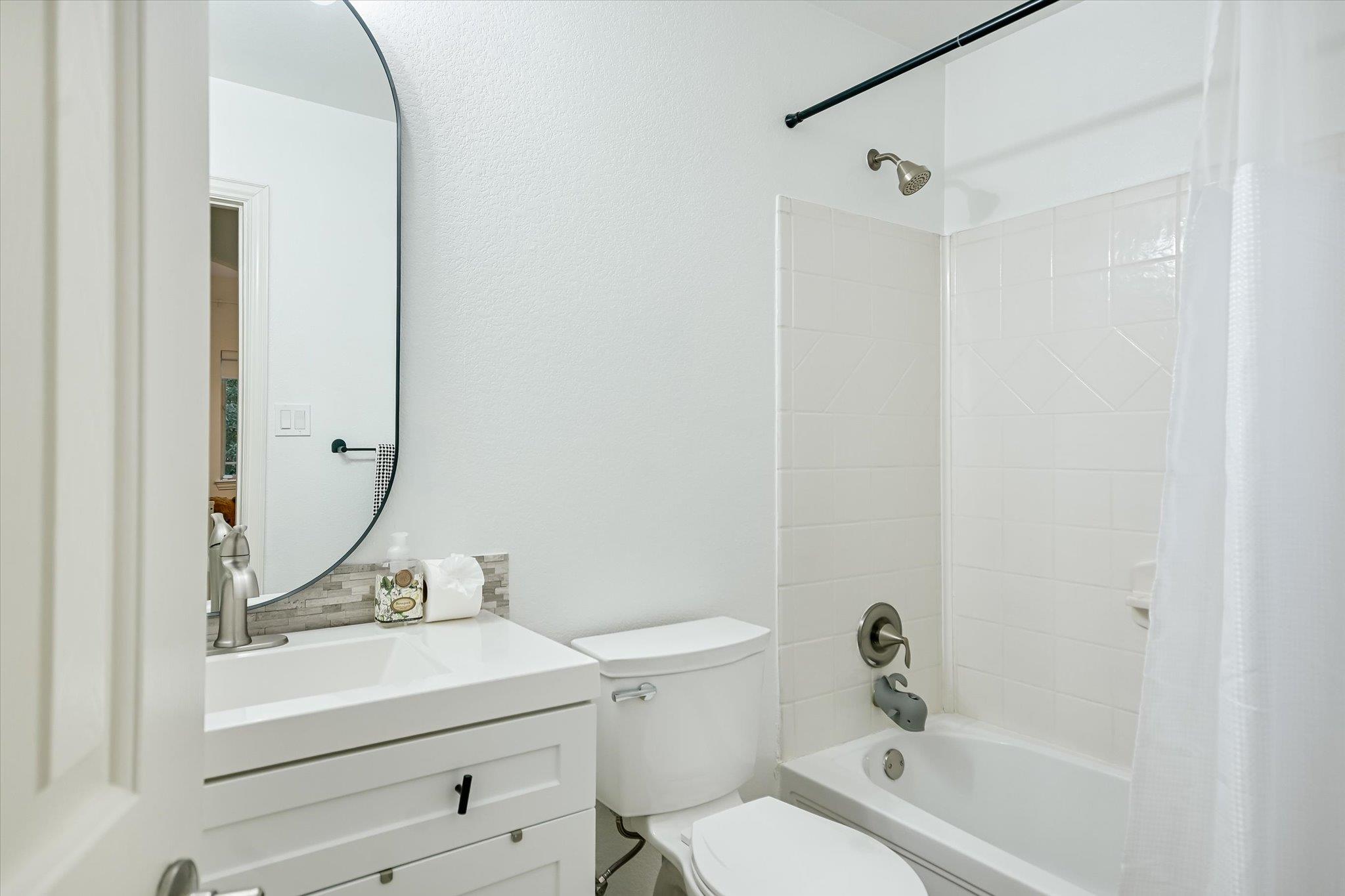 1986 Canyon Sage Path, Round Rock, TX 78665