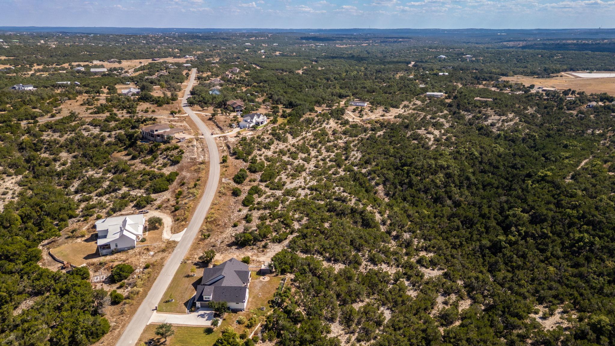 529 Julieanne Cv, Dripping Springs, TX 78620