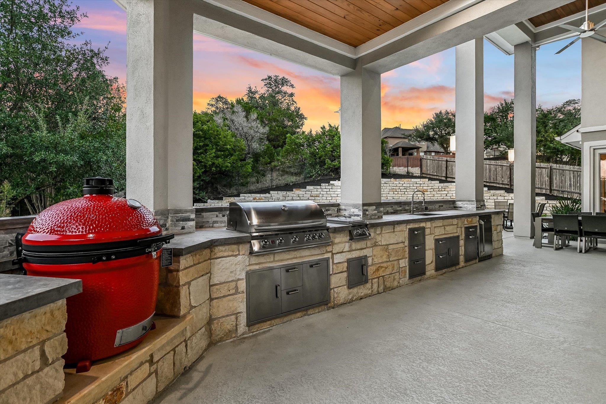 600 Emerald Ridge Dr, Austin, TX 78732