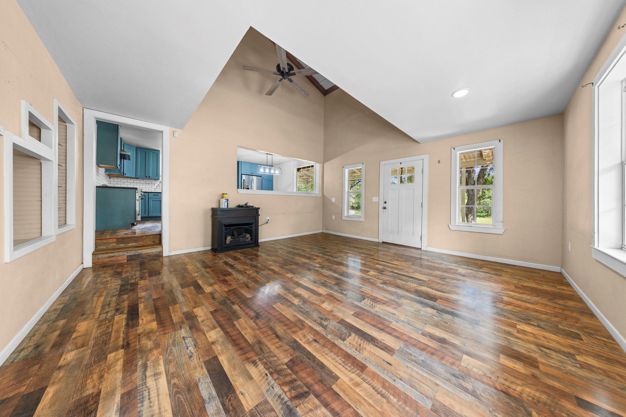 3692 Fm 2313 Rd, Kempner, TX 76539