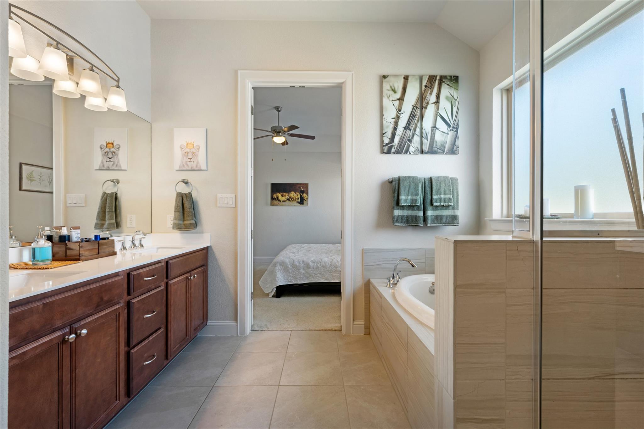 216 Oxbow Cv, Georgetown, TX 78628