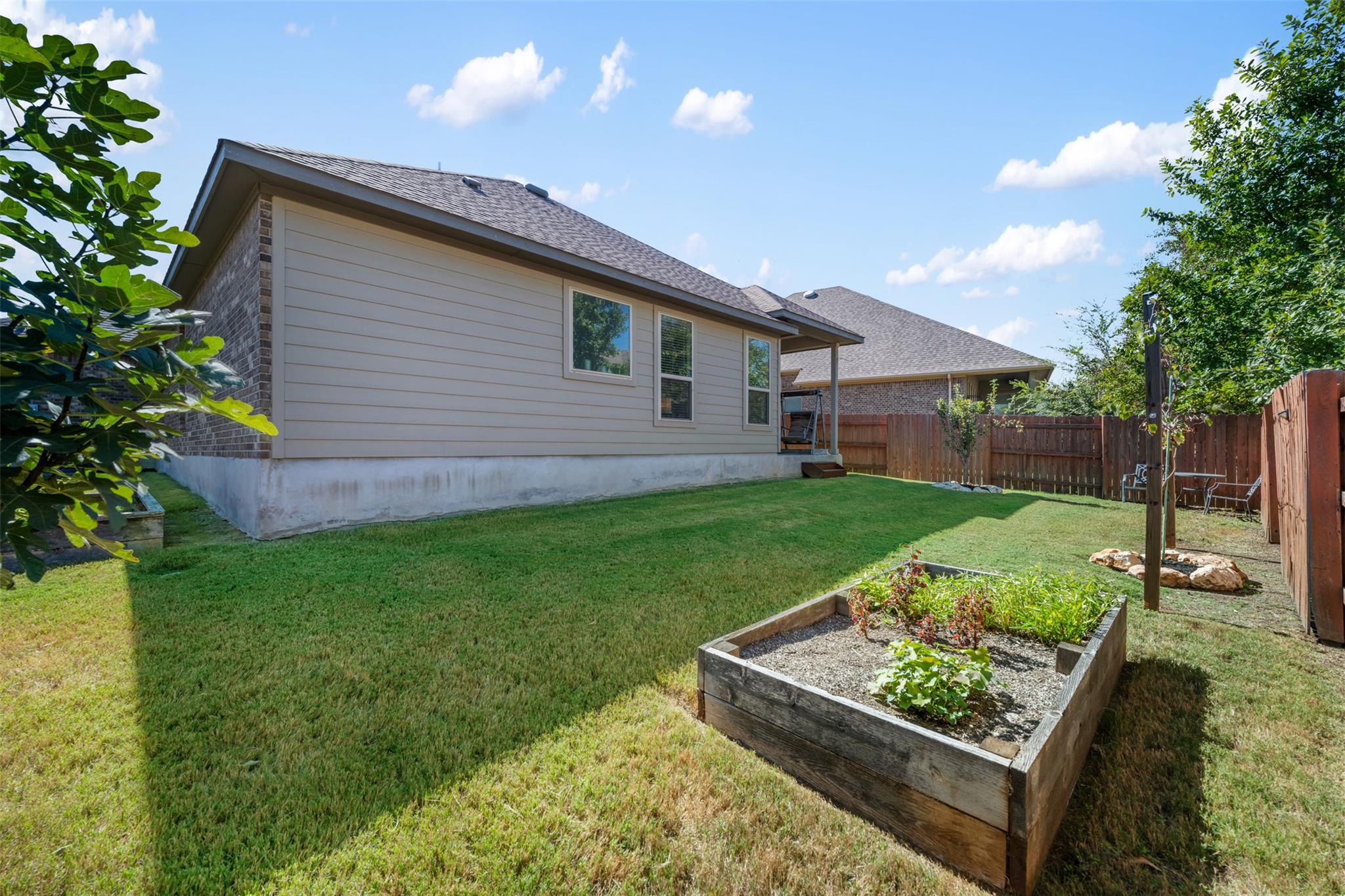 216 Oxbow Cv, Georgetown, TX 78628