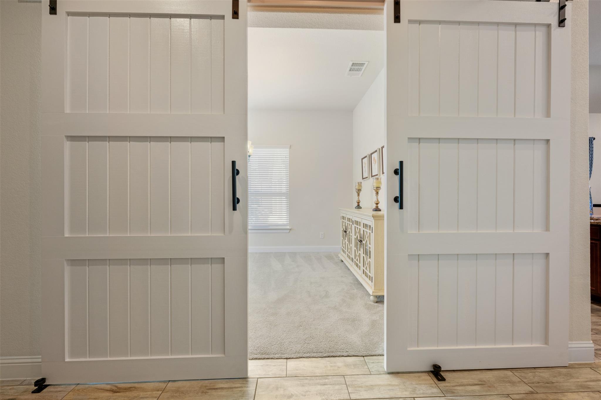 216 Oxbow Cv, Georgetown, TX 78628