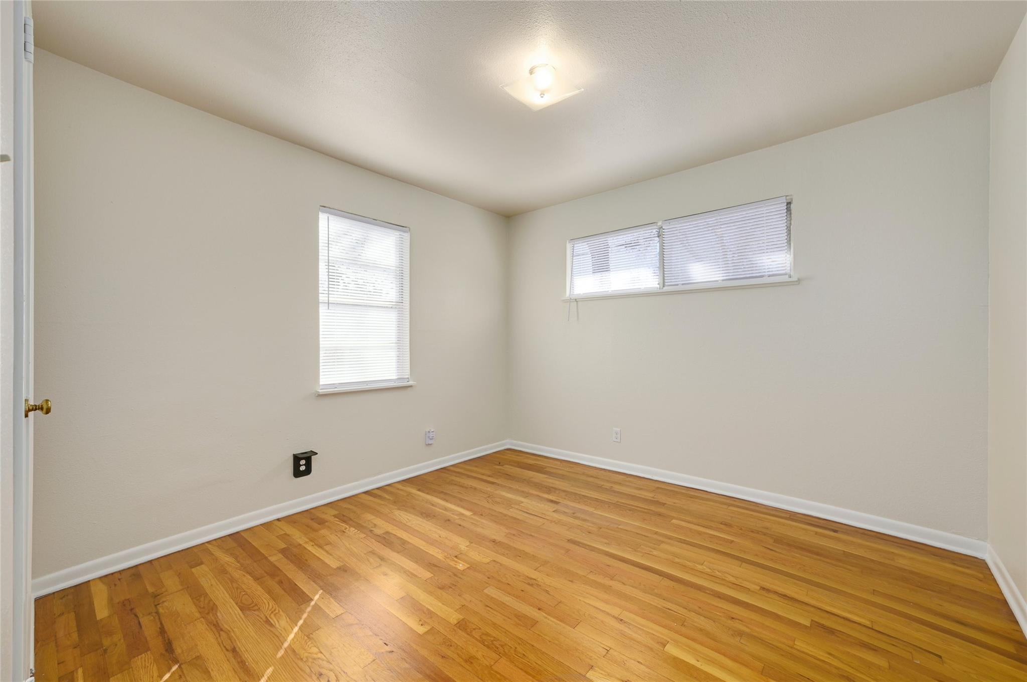 1709 Ulit Ave, Austin, TX 78702