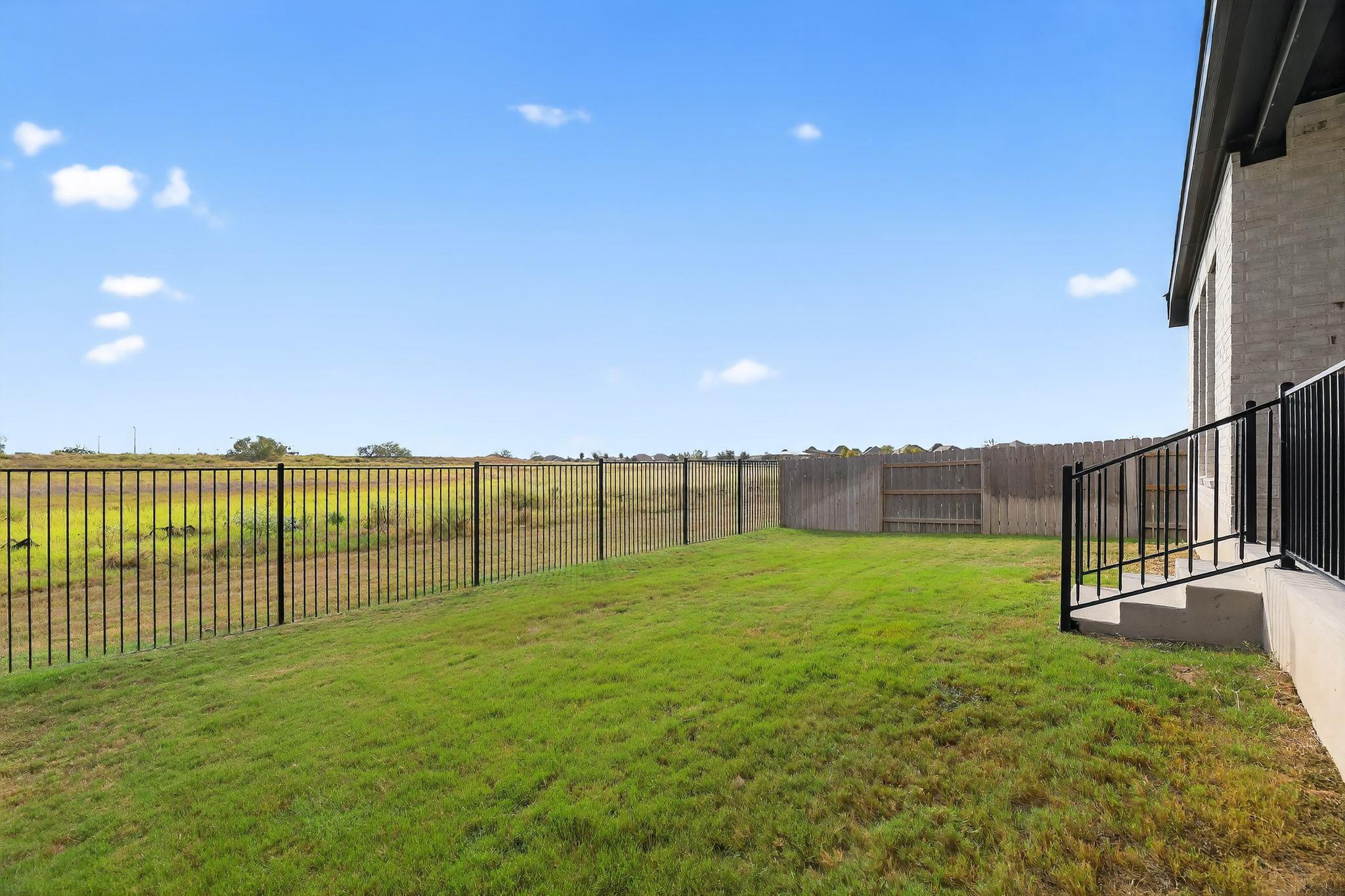 133 Plumbago Loop, Bastrop, TX 78602