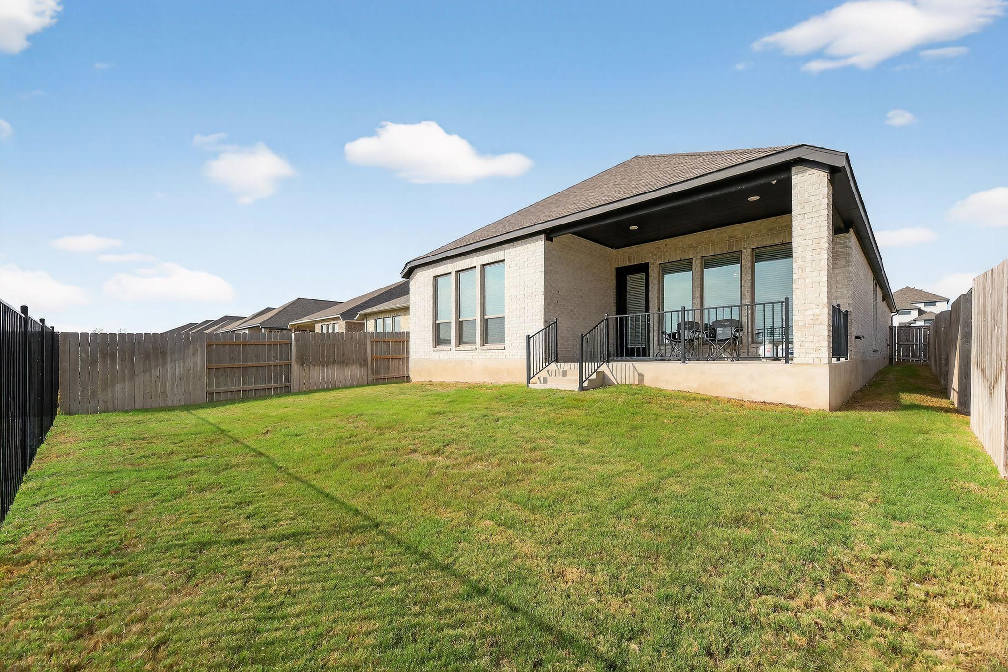 133 Plumbago Loop, Bastrop, TX 78602