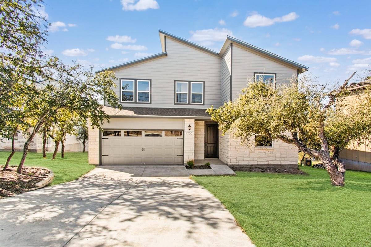 17503 Panorama Dr, Dripping Springs, TX 78620