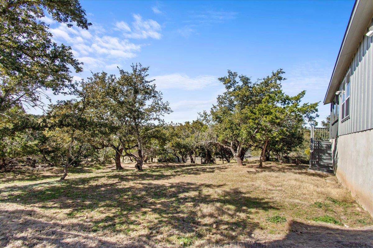 17503 Panorama Dr, Dripping Springs, TX 78620
