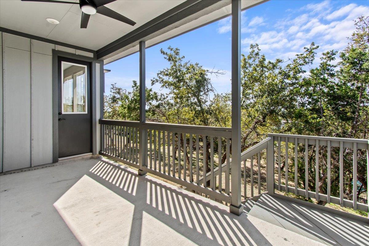 17503 Panorama Dr, Dripping Springs, TX 78620