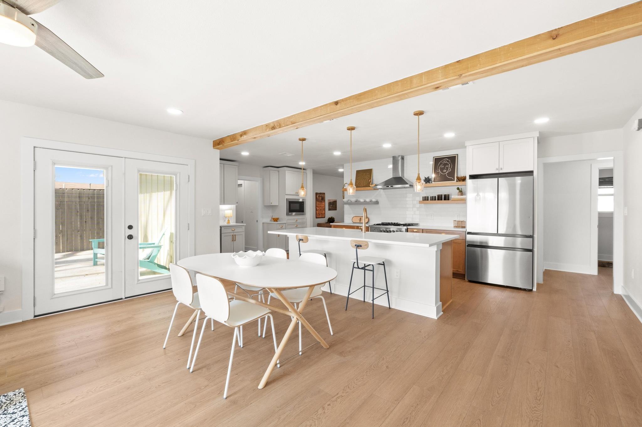 2205 N Plains Ave, Austin, TX 78757