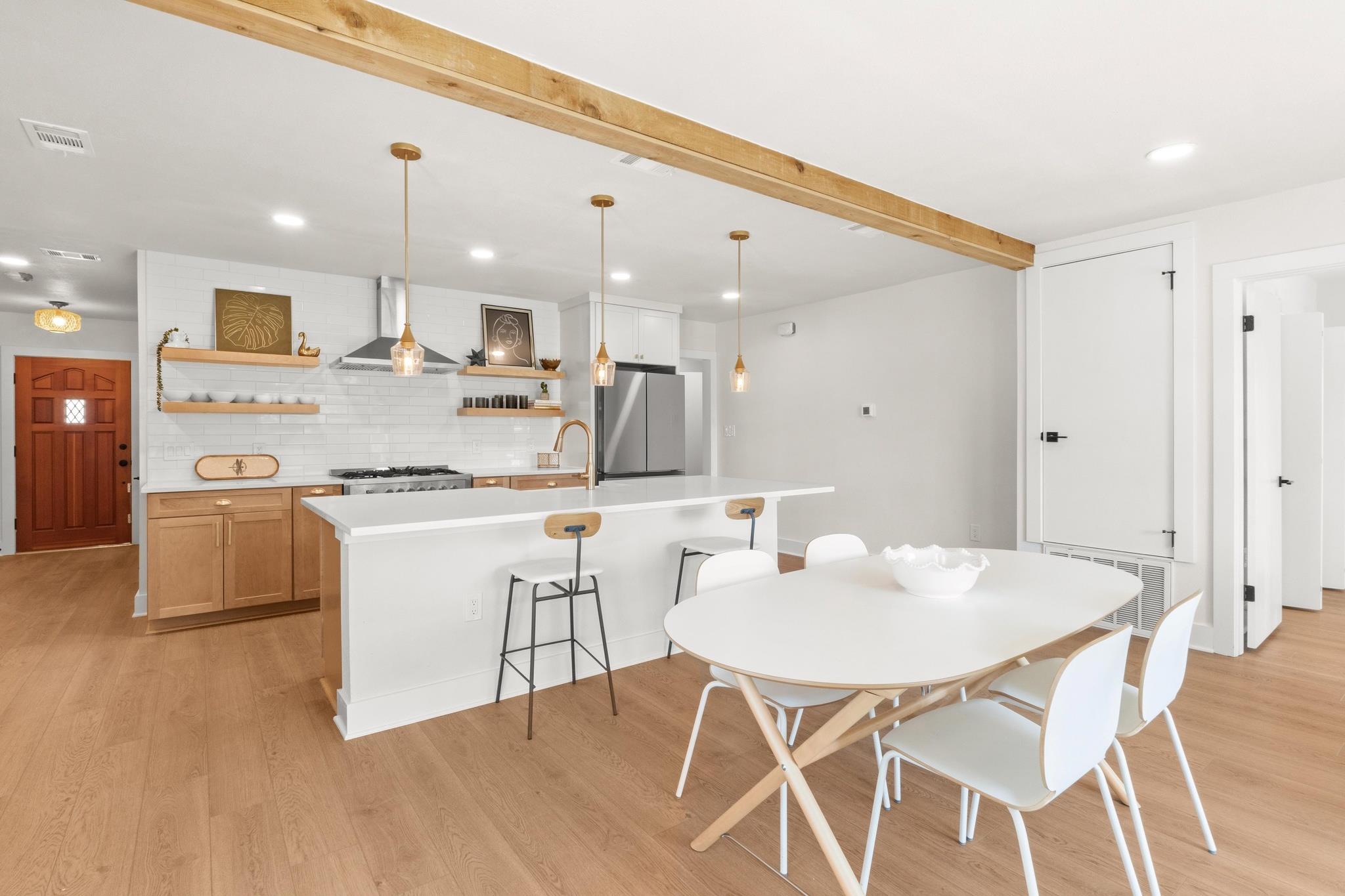 2205 N Plains Ave, Austin, TX 78757