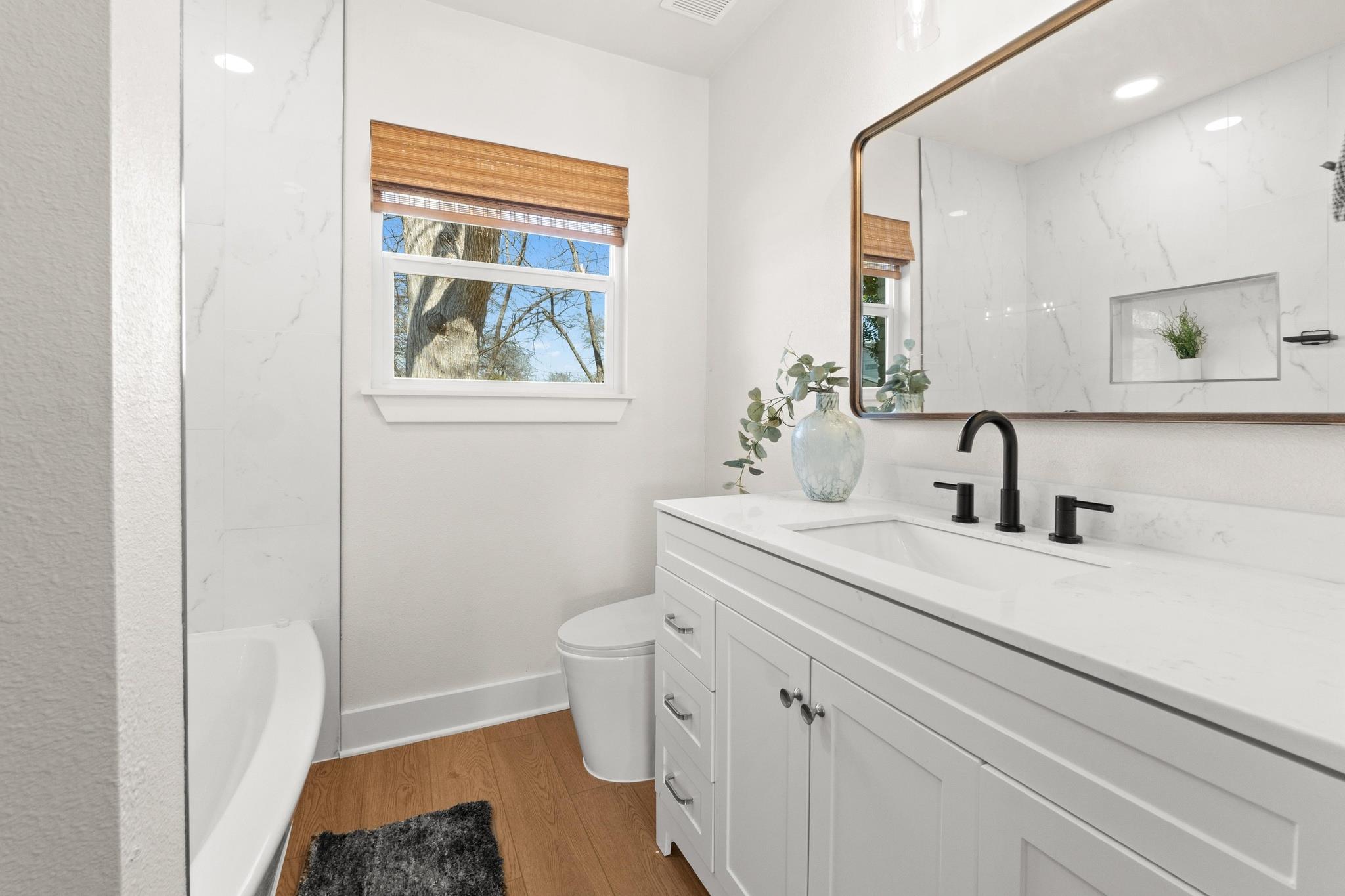 2205 N Plains Ave, Austin, TX 78757