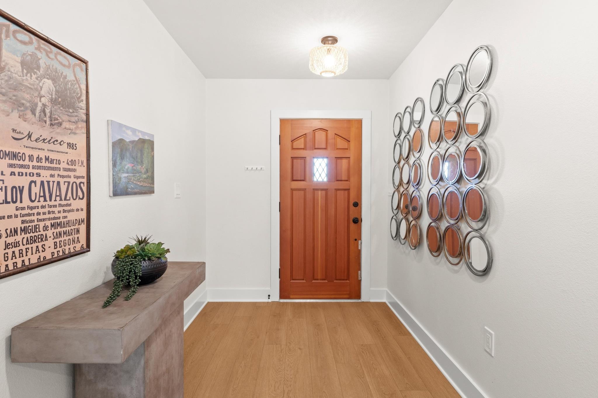 2205 N Plains Ave, Austin, TX 78757