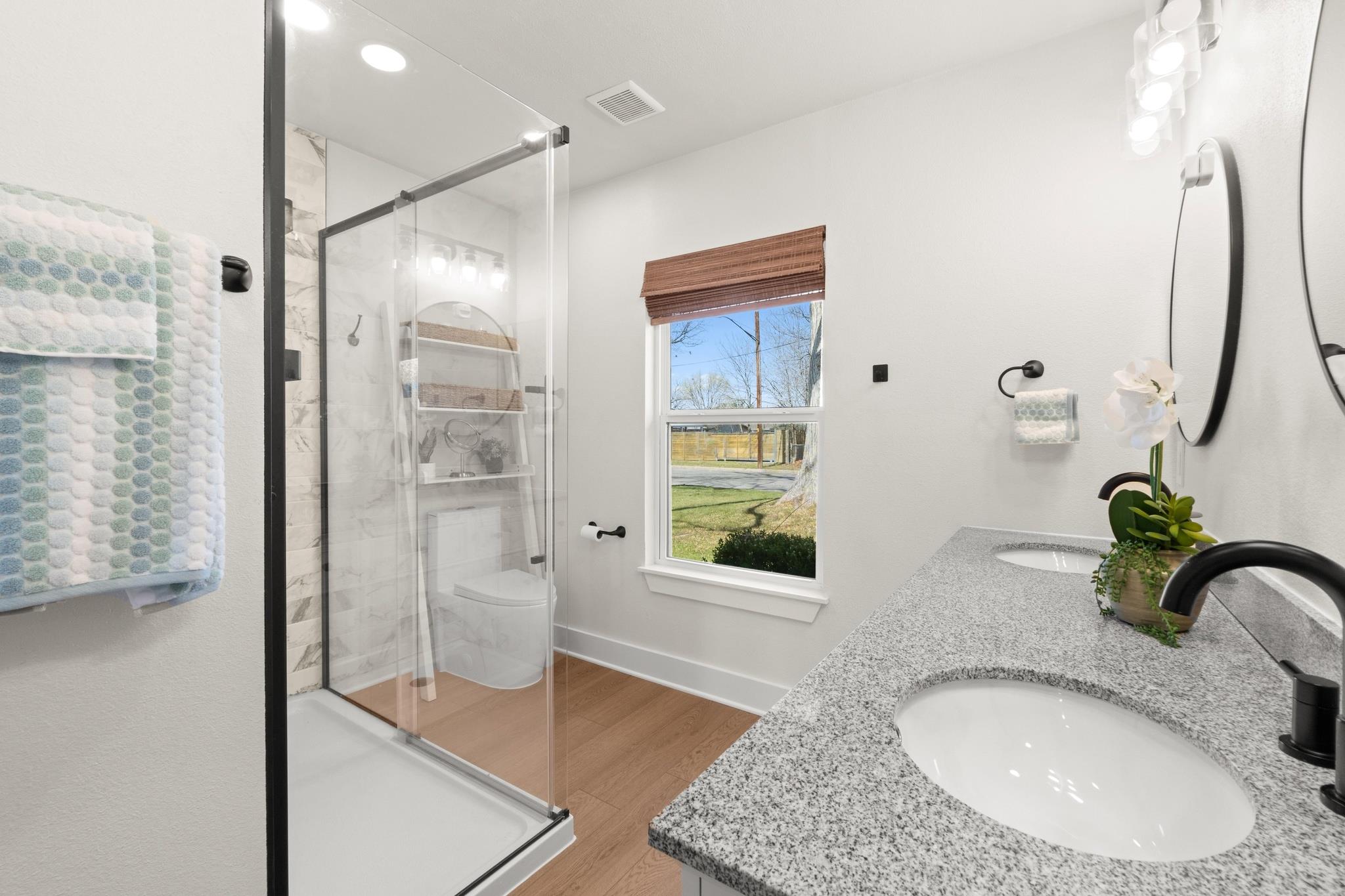 2205 N Plains Ave, Austin, TX 78757