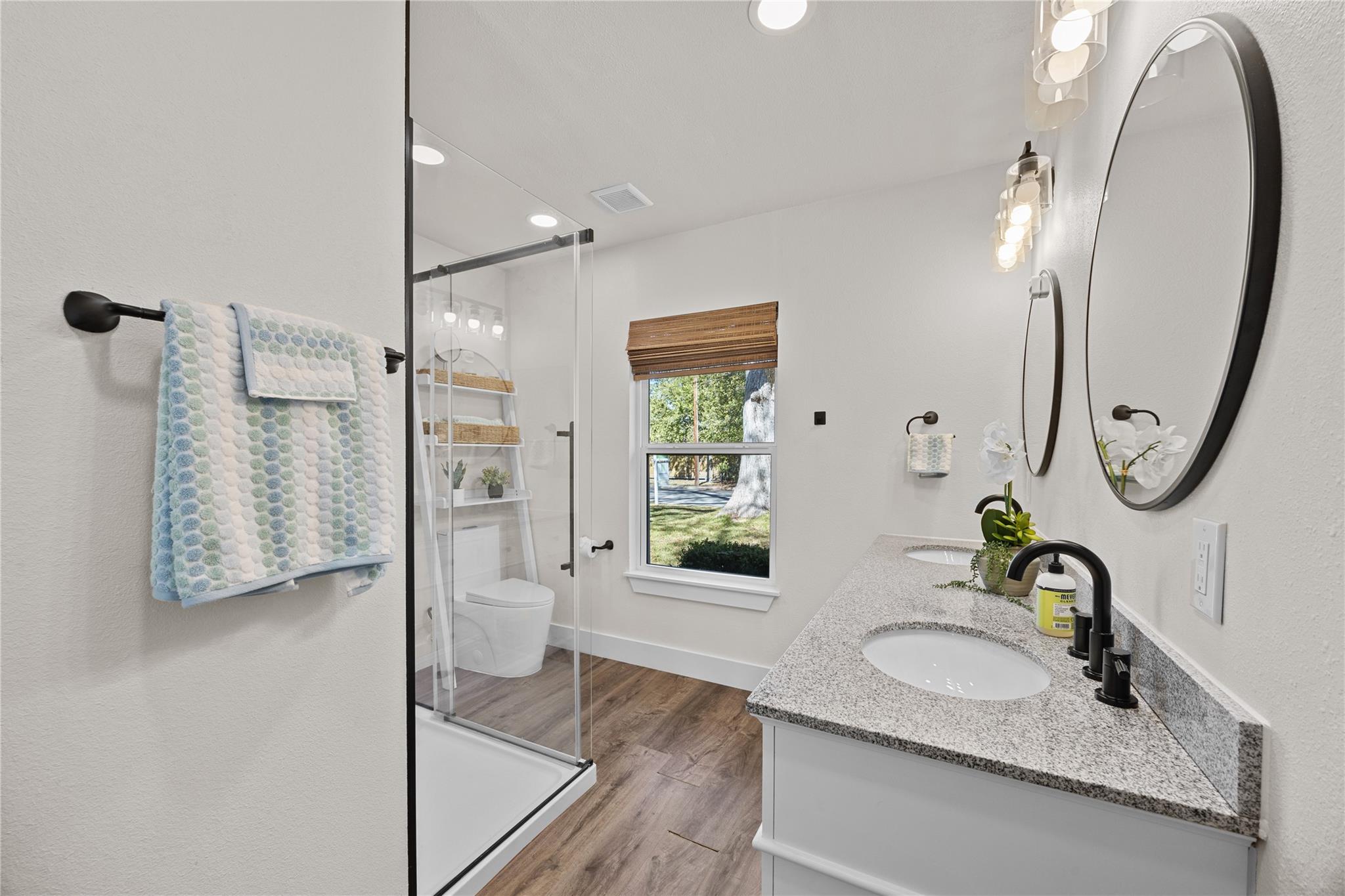 2205 N Plains Ave, Austin, TX 78757