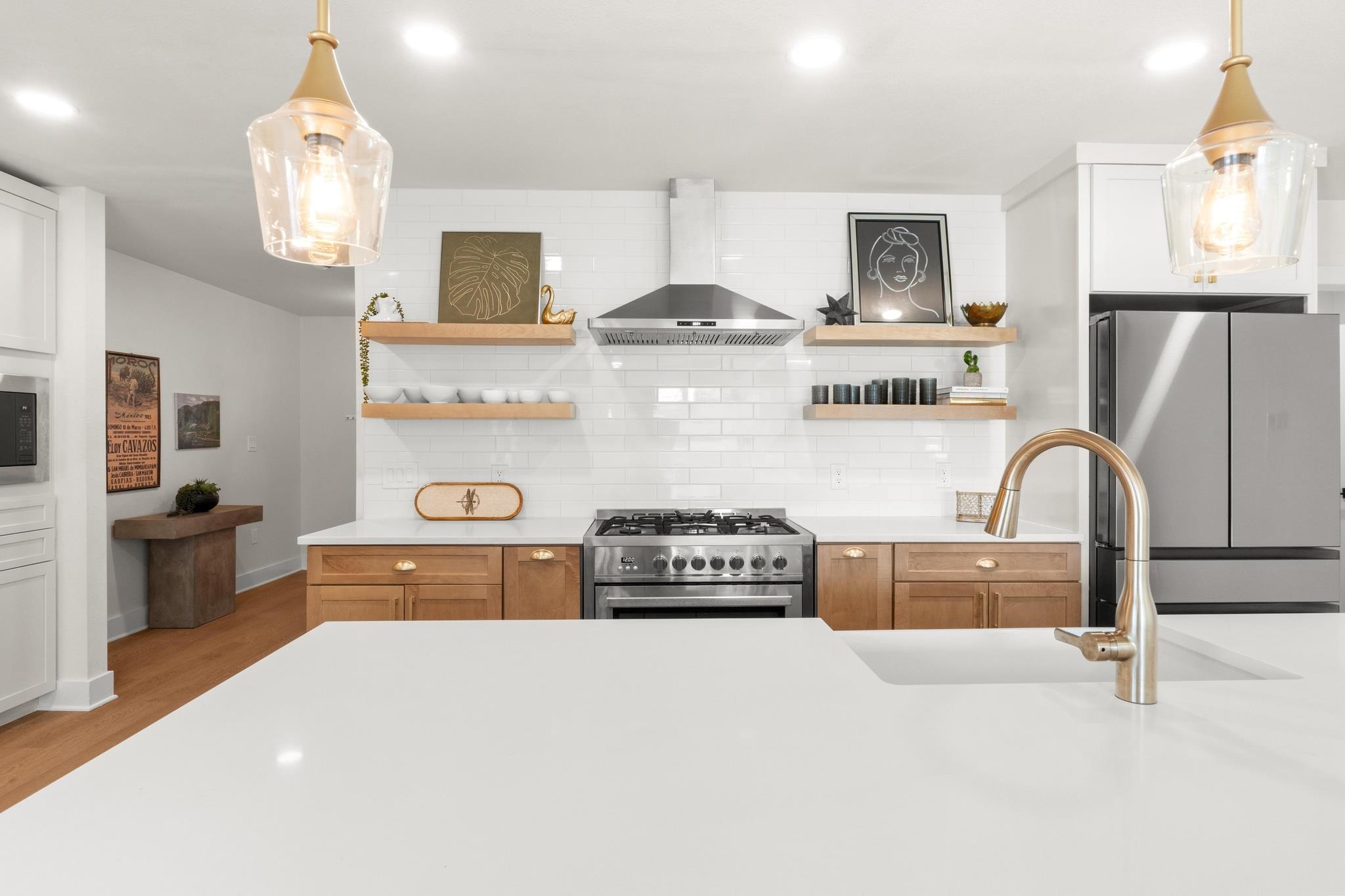 2205 N Plains Ave, Austin, TX 78757