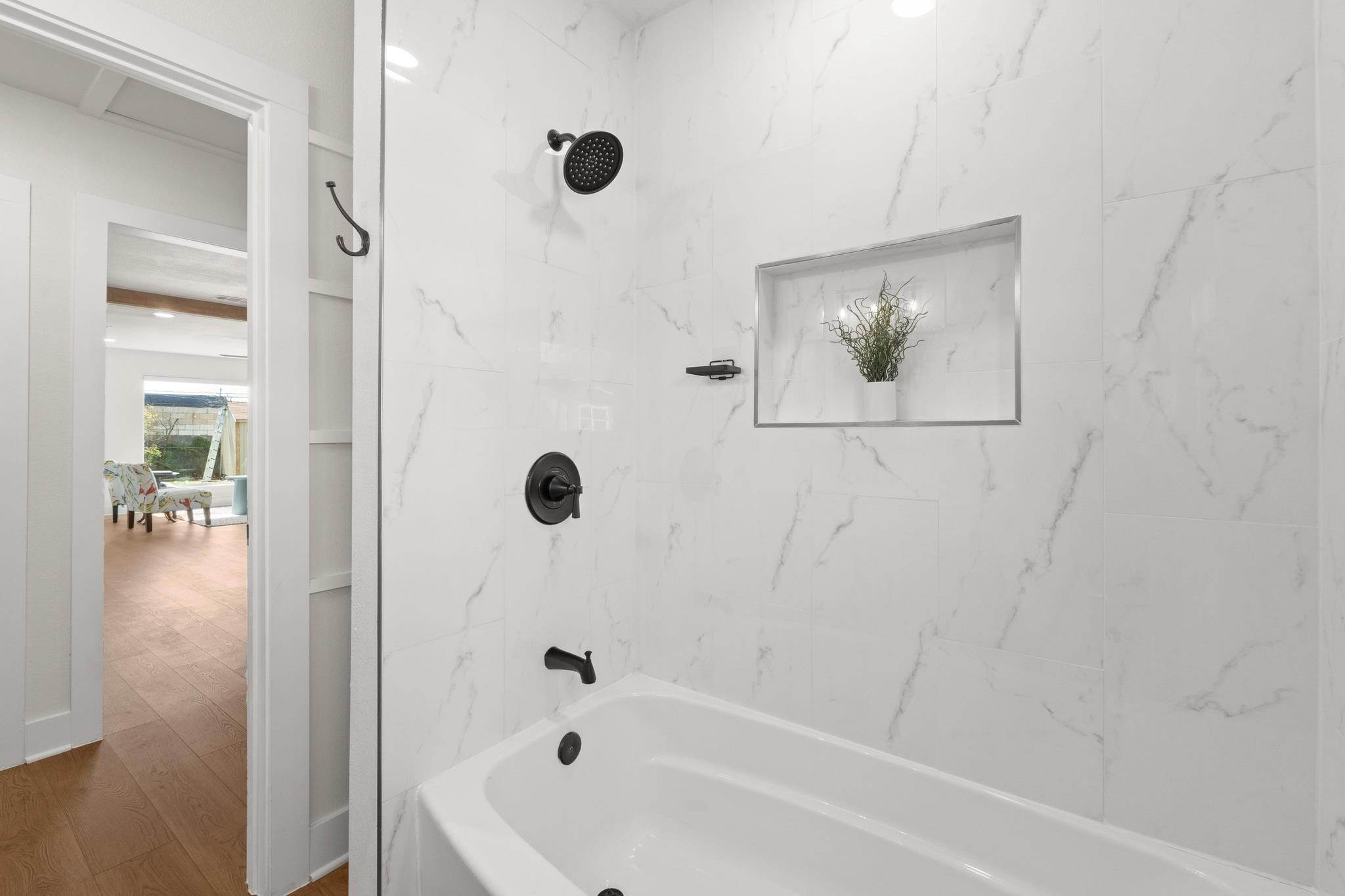 2205 N Plains Ave, Austin, TX 78757