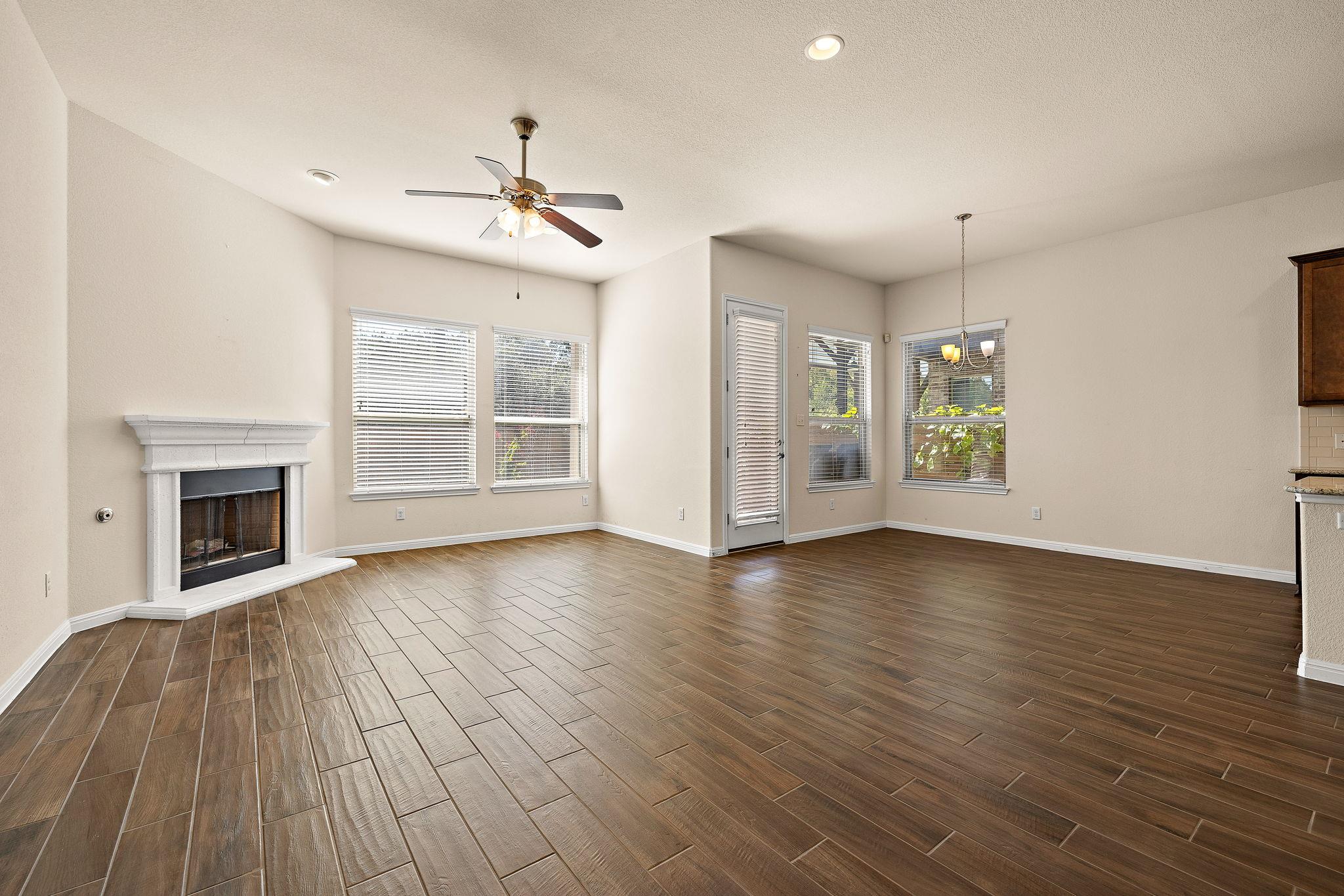 1400 Little Elm Trl # 1126, Cedar Park, TX 78613