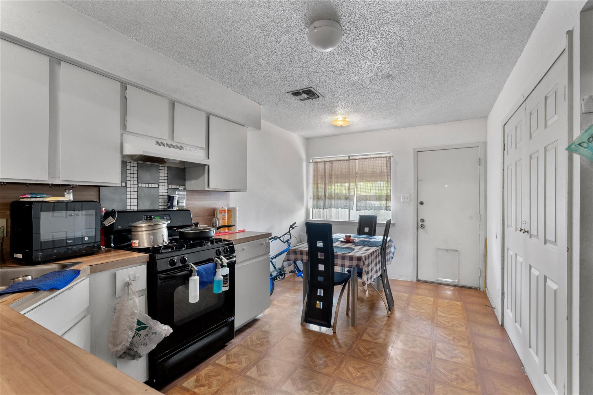 10606 Lanshire Dr # A&B, Austin, TX 78758