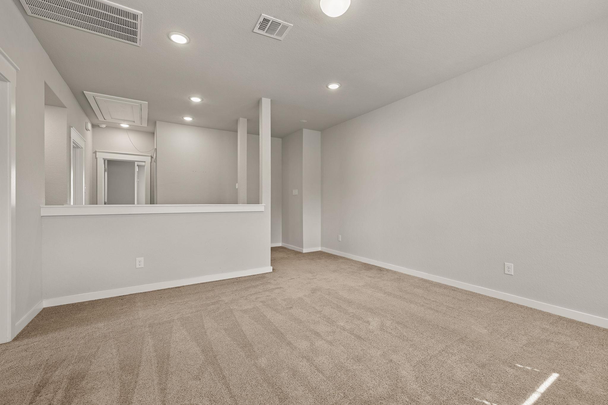 2233 Calvert Dr, Leander, TX 78641