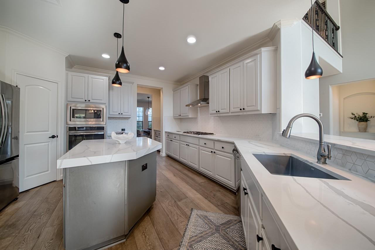 4716 Gallego Cir, Bee Cave, TX 78738