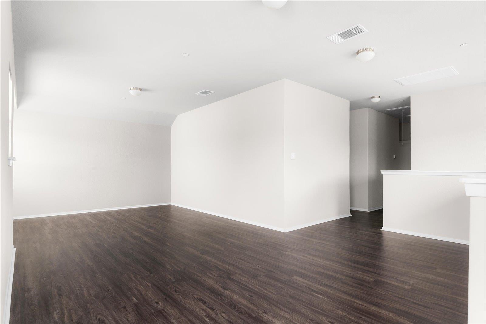 2800 Joe DiMaggio Blvd # 100, Round Rock, TX 78665