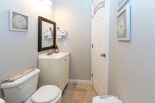 105 Sunrise Dr # B, Kyle, TX 78640