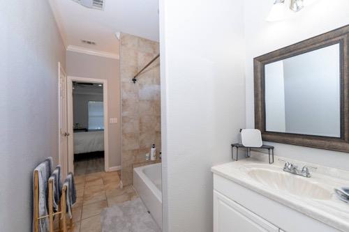 105 Sunrise Dr # B, Kyle, TX 78640