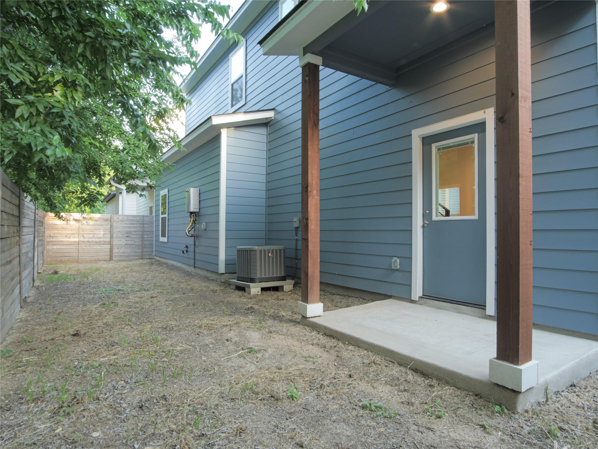 6014 Fairway St # 2, Austin, TX 78741