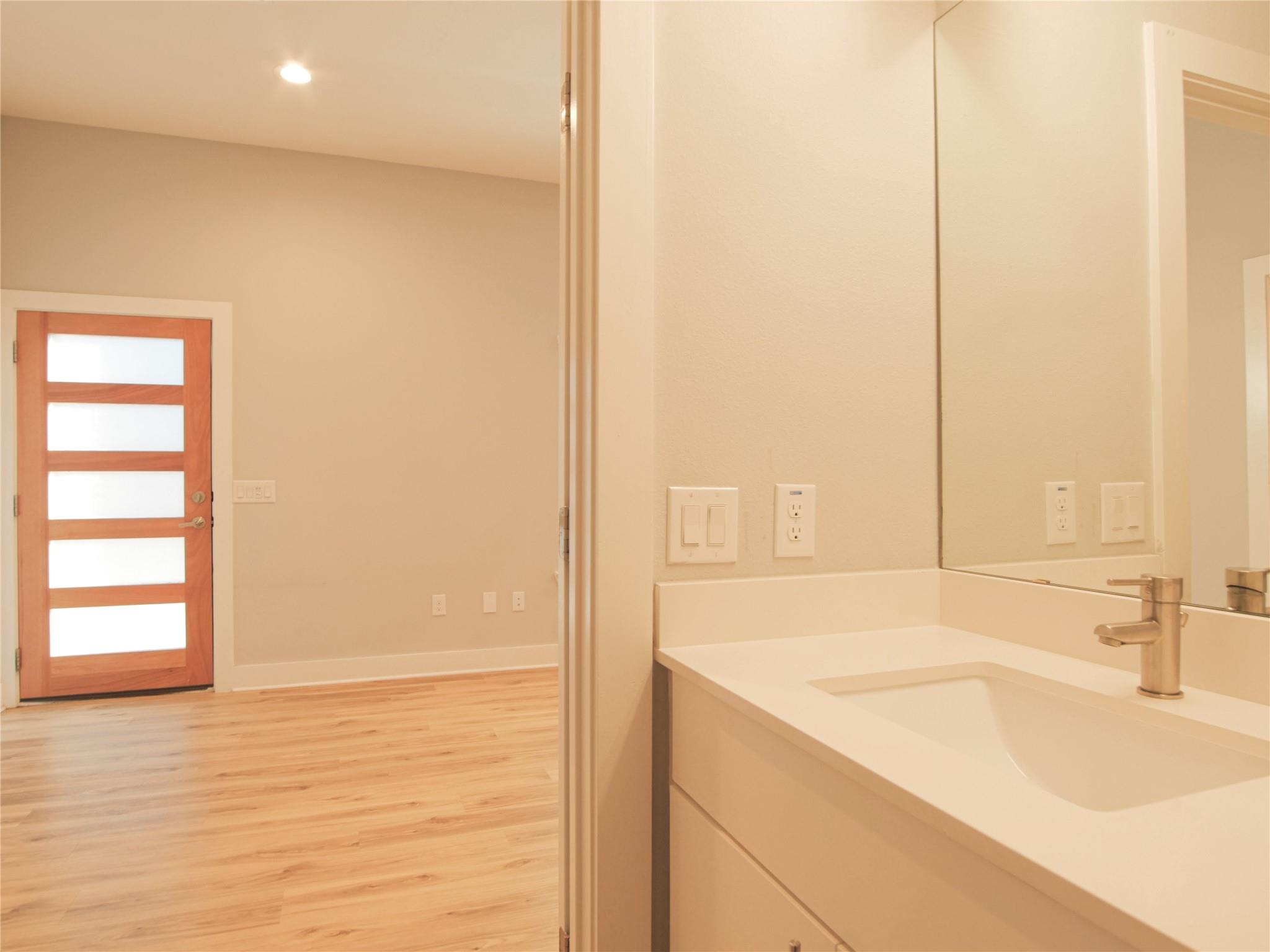 6014 Fairway St # 2, Austin, TX 78741