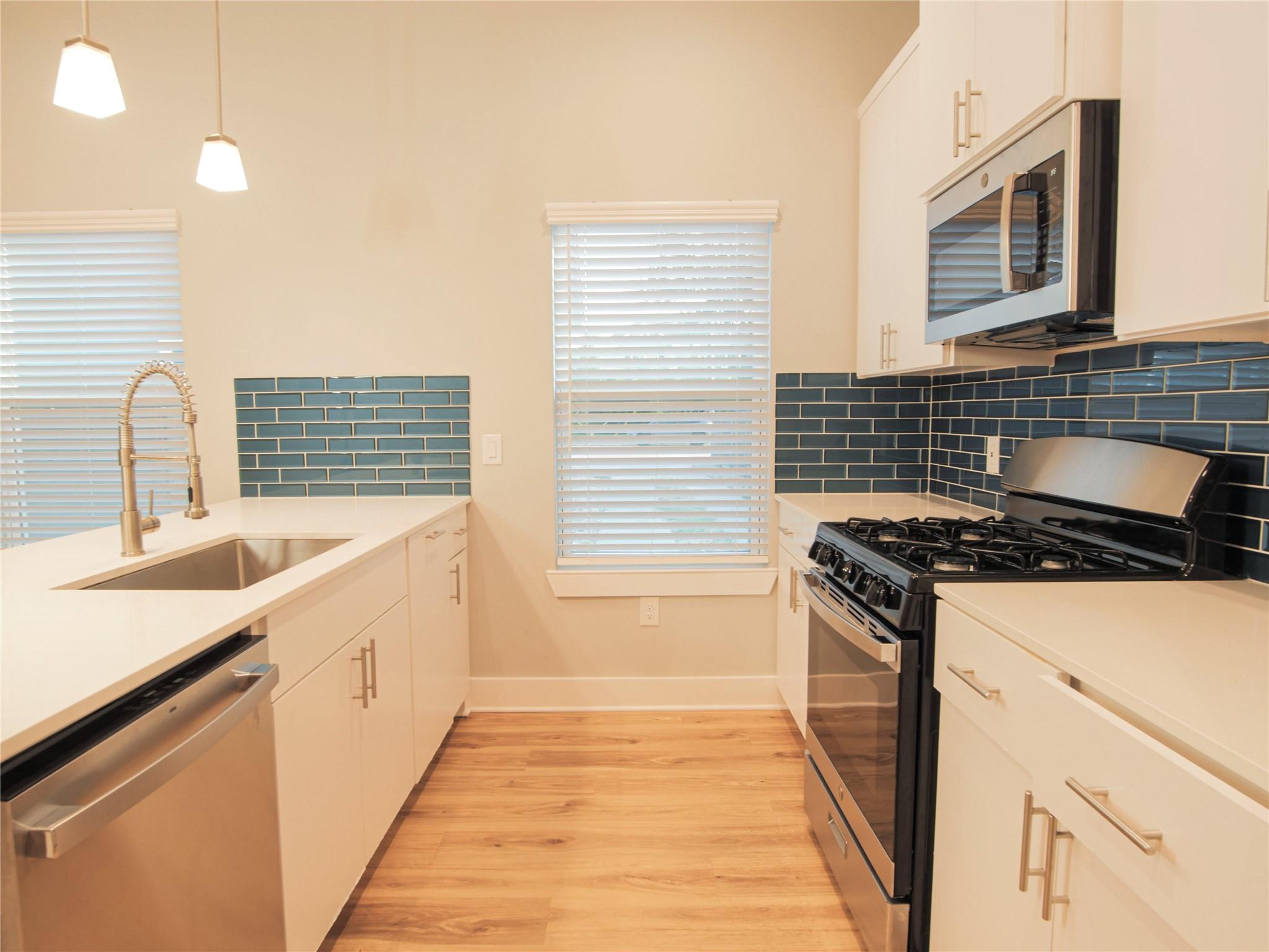 6014 Fairway St # 2, Austin, TX 78741