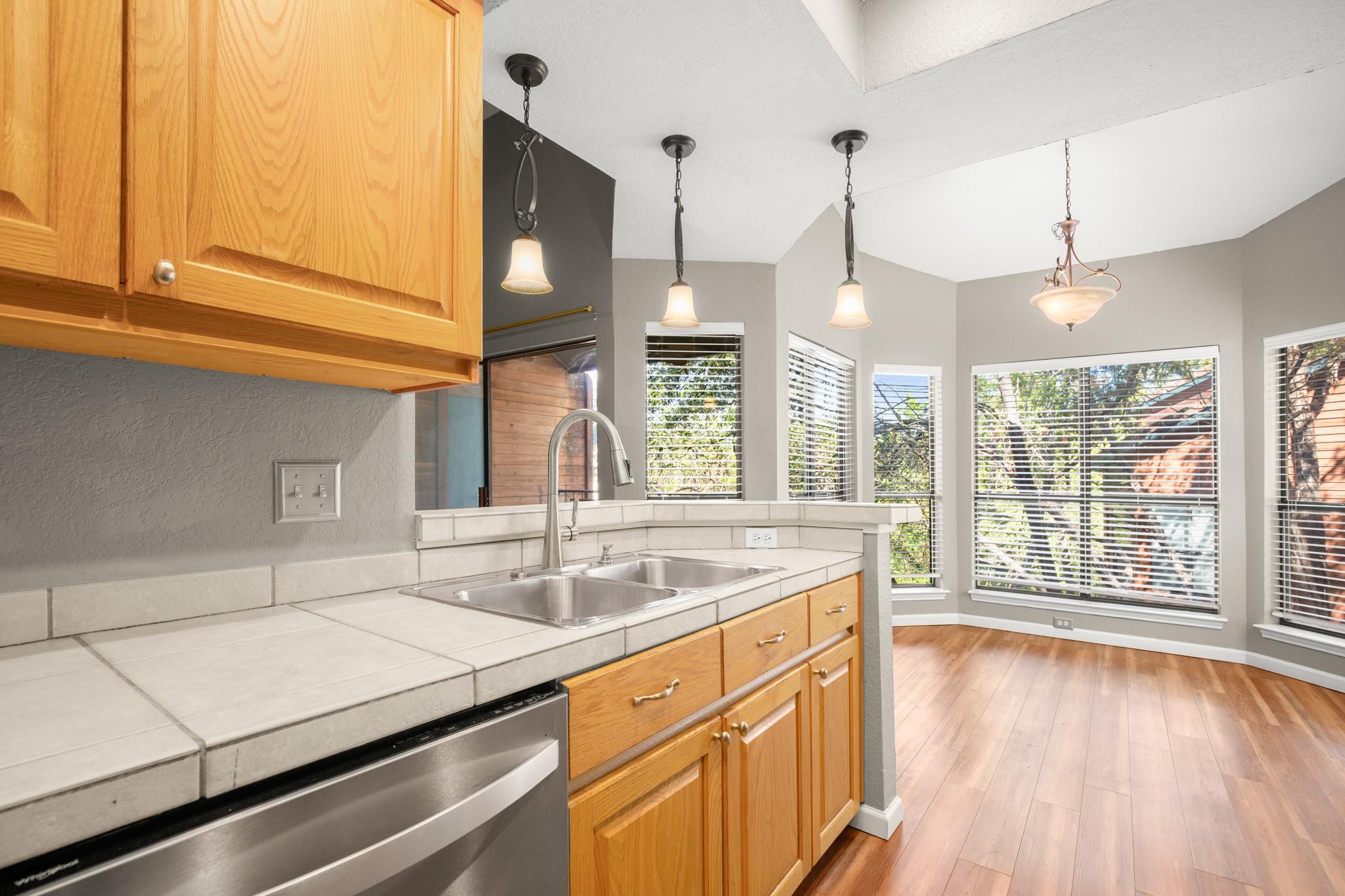 4711 Spicewood Springs Rd # 260, Austin, TX 78759