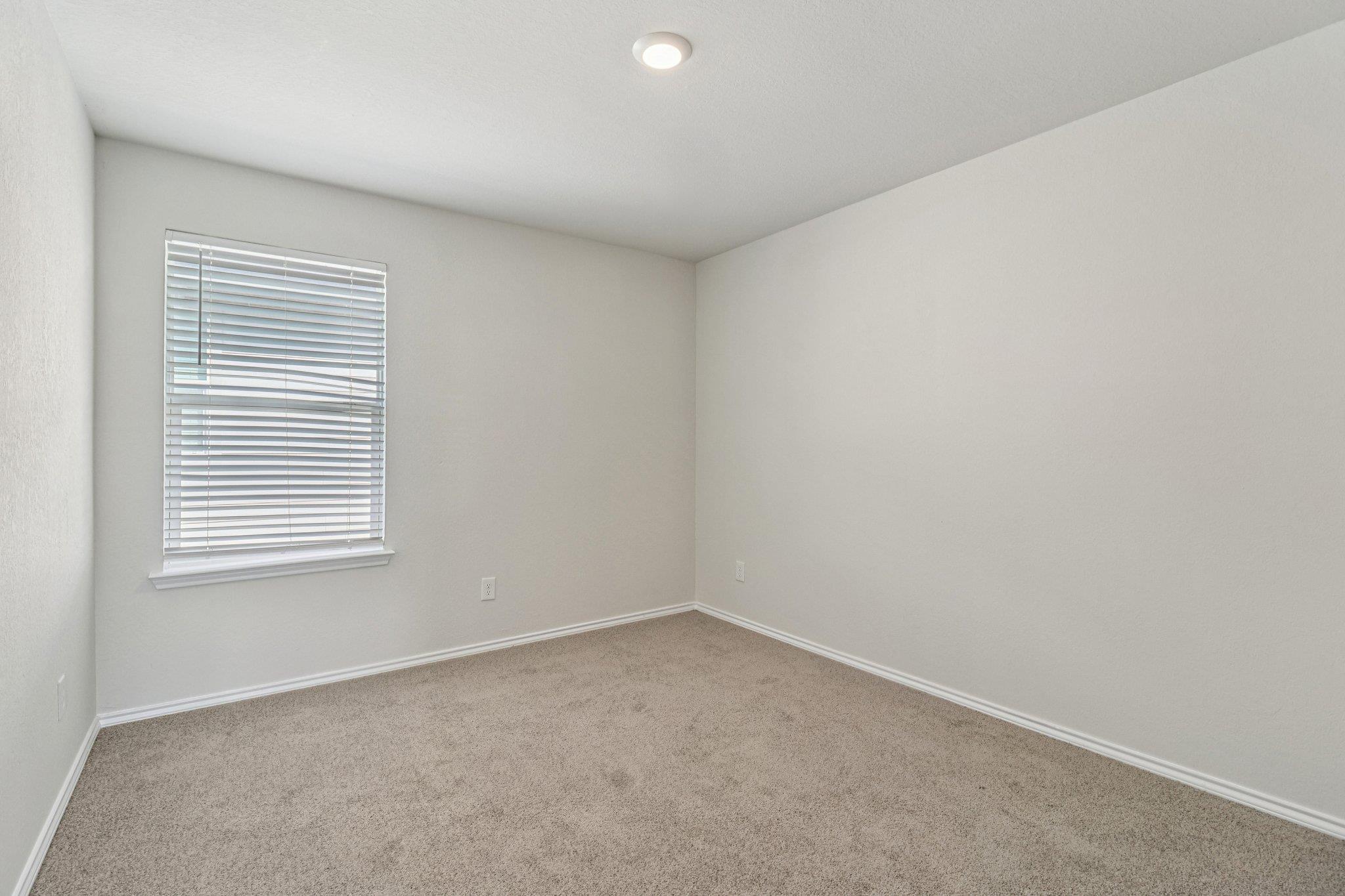 4006 Bay Leaf Loop, Von Ormy, TX 78073