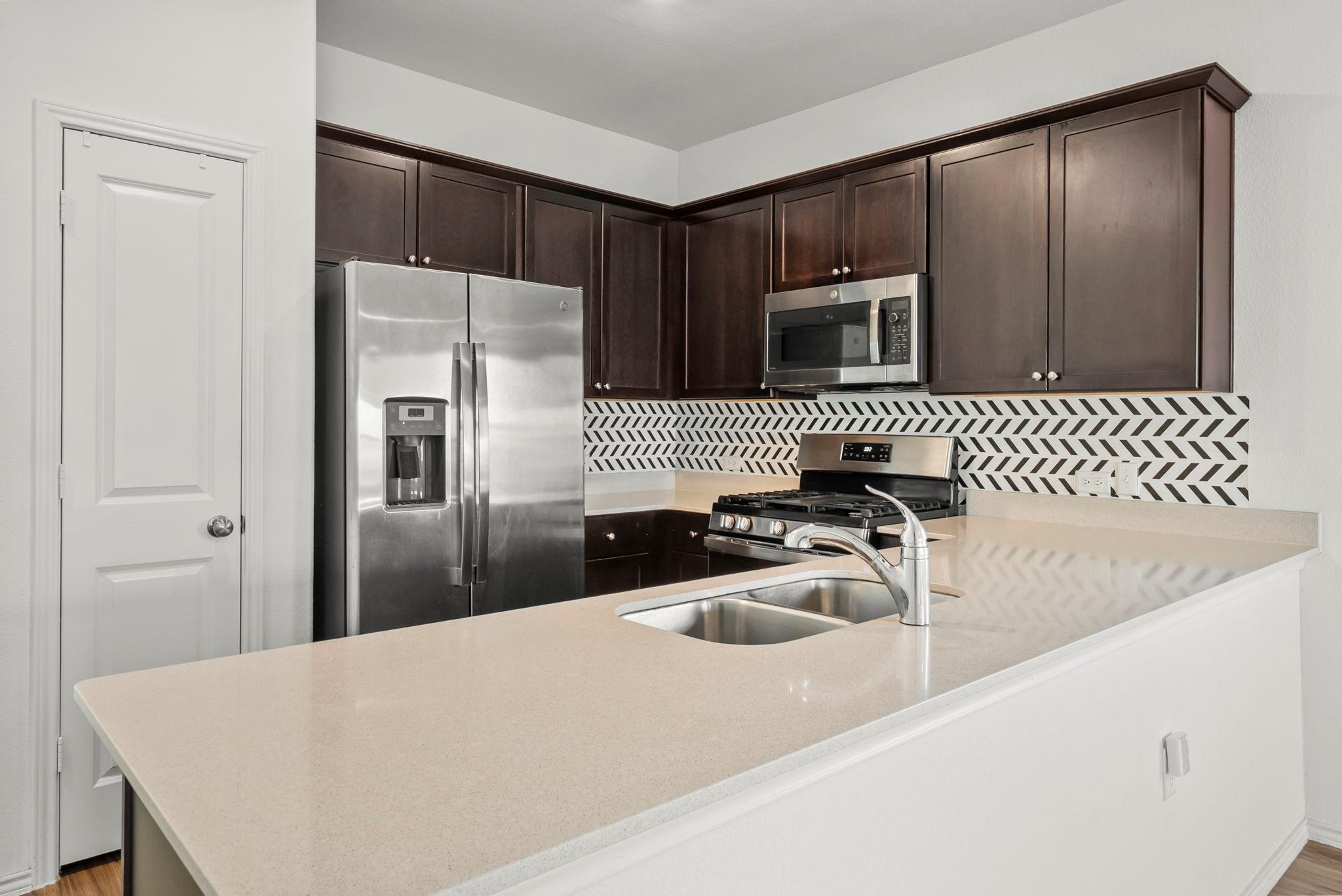 2200 Forgetmenot Ln, Pflugerville, TX 78660