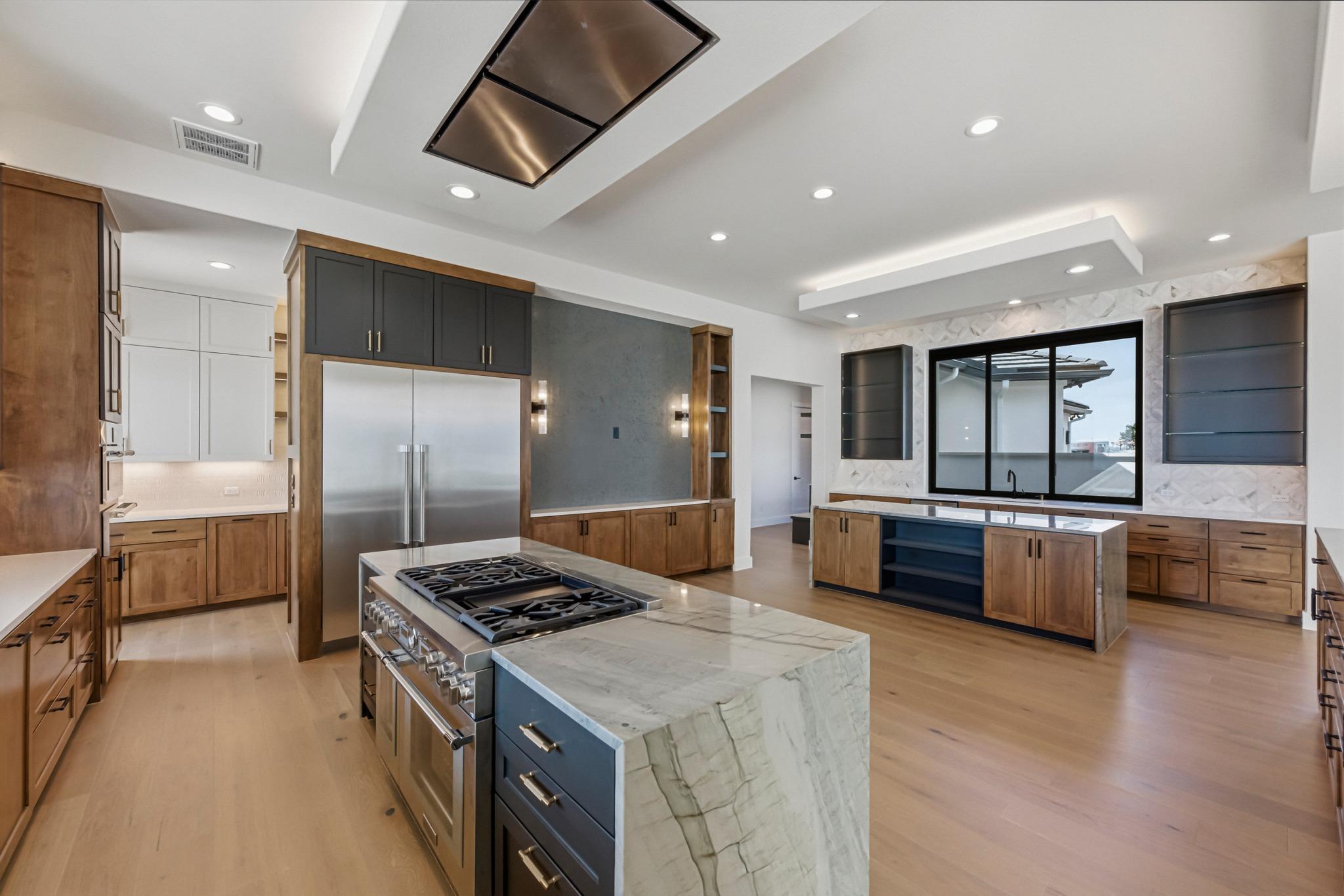 108 Montana Del Oro Way, Lakeway, TX 78738