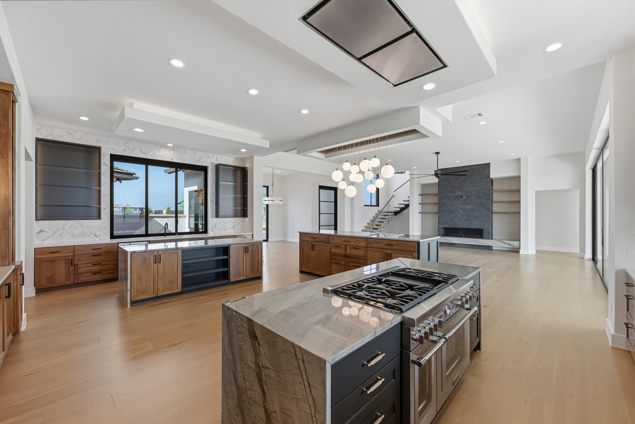 108 Montana Del Oro Way, Lakeway, TX 78738