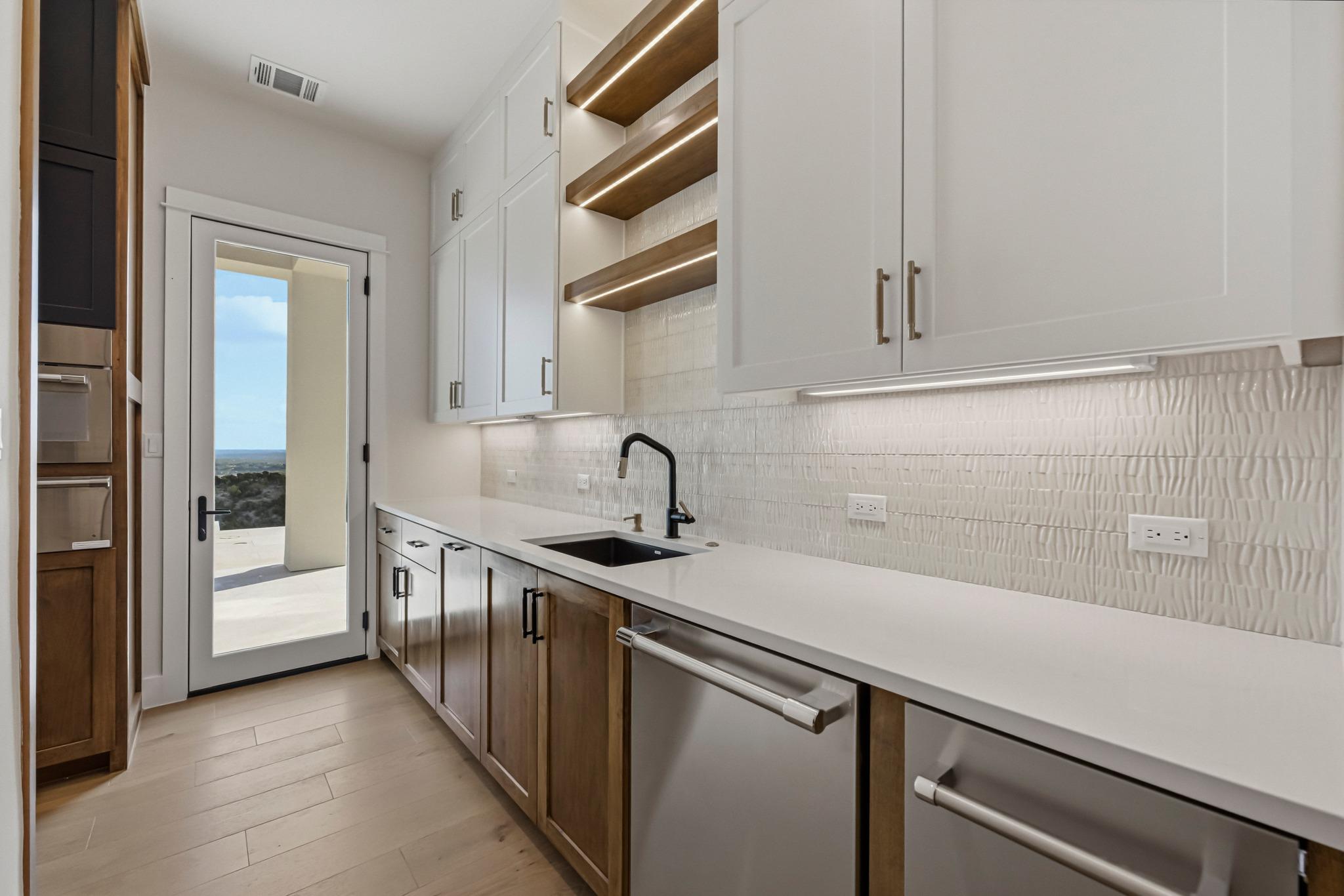 108 Montana Del Oro Way, Lakeway, TX 78738