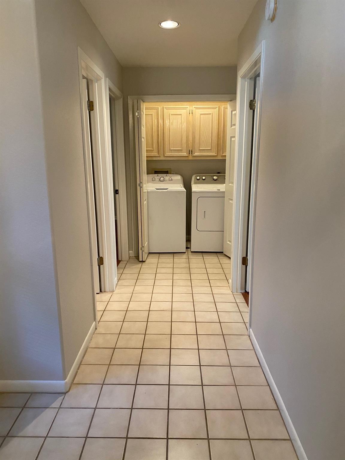 27 Par View Dr, Wimberley, TX 78676