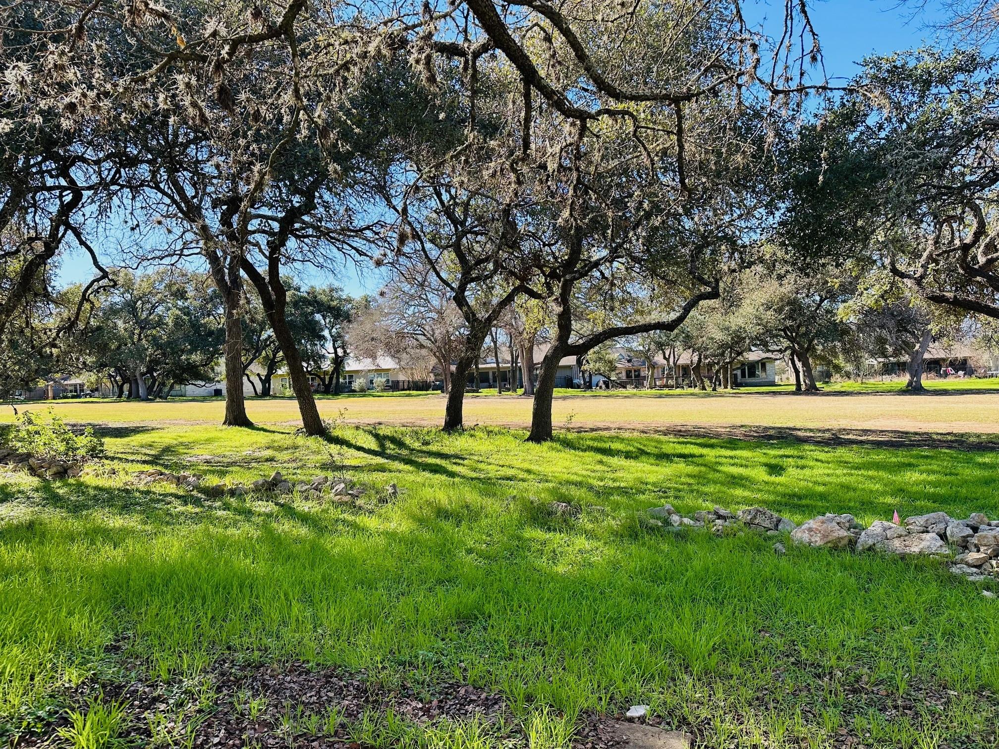 27 Par View Dr, Wimberley, TX 78676
