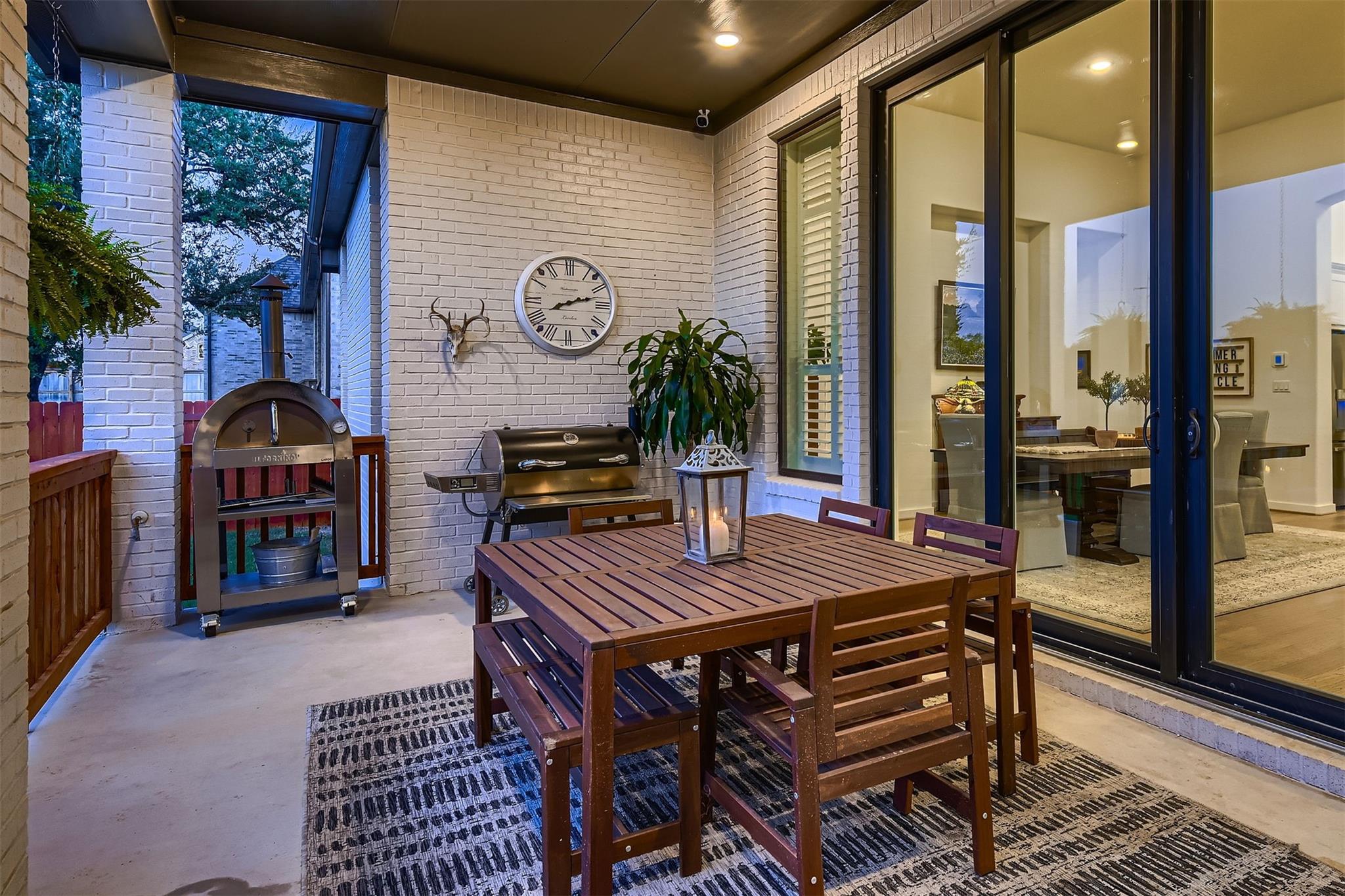 108 Rainbow Valley Trl, San Marcos, TX 78666