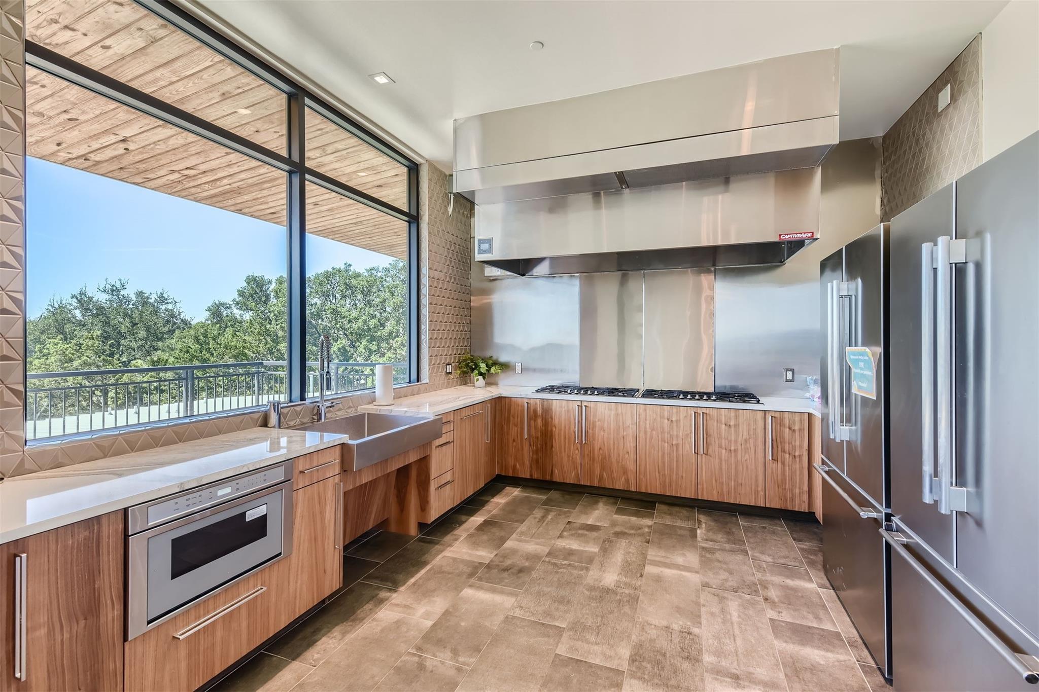 108 Rainbow Valley Trl, San Marcos, TX 78666